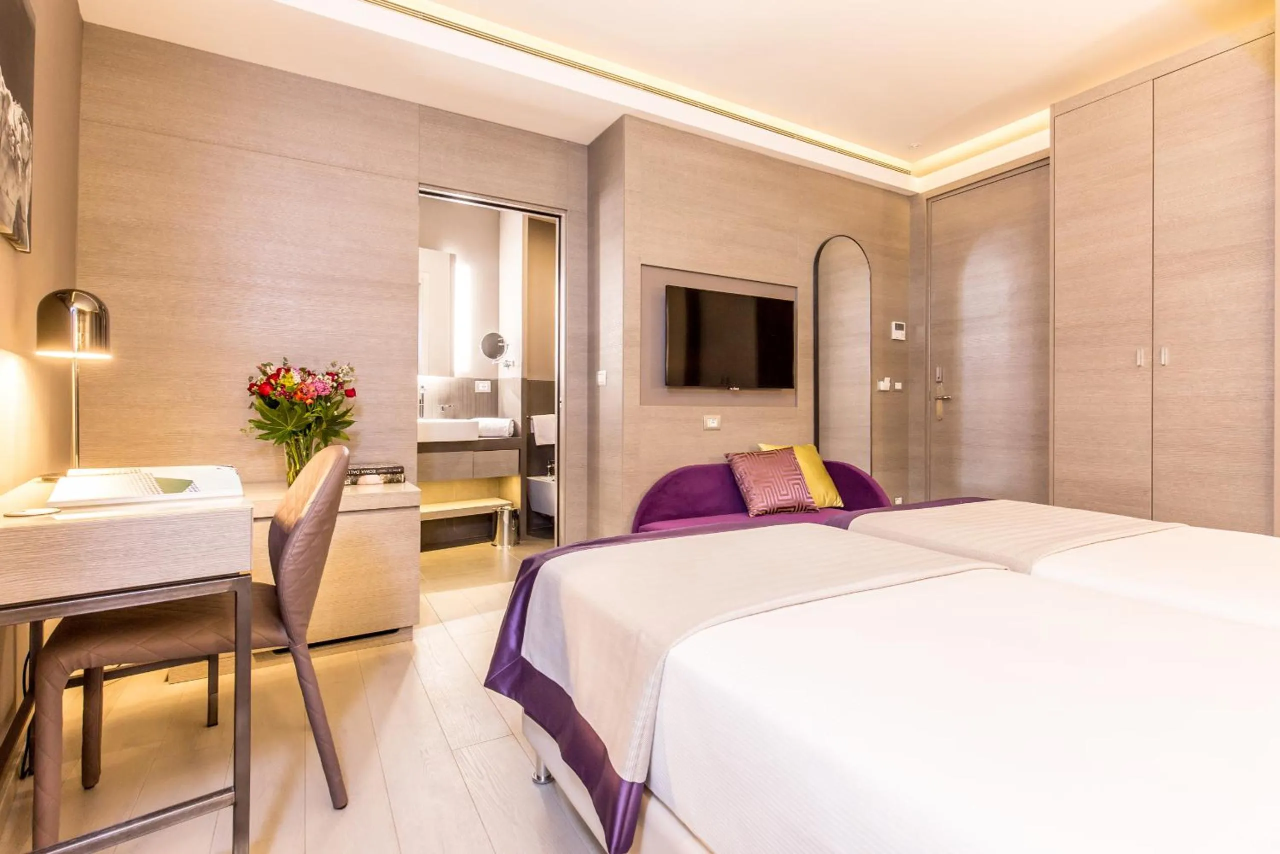 Bedroom, Bed in Orazio Palace Hotel