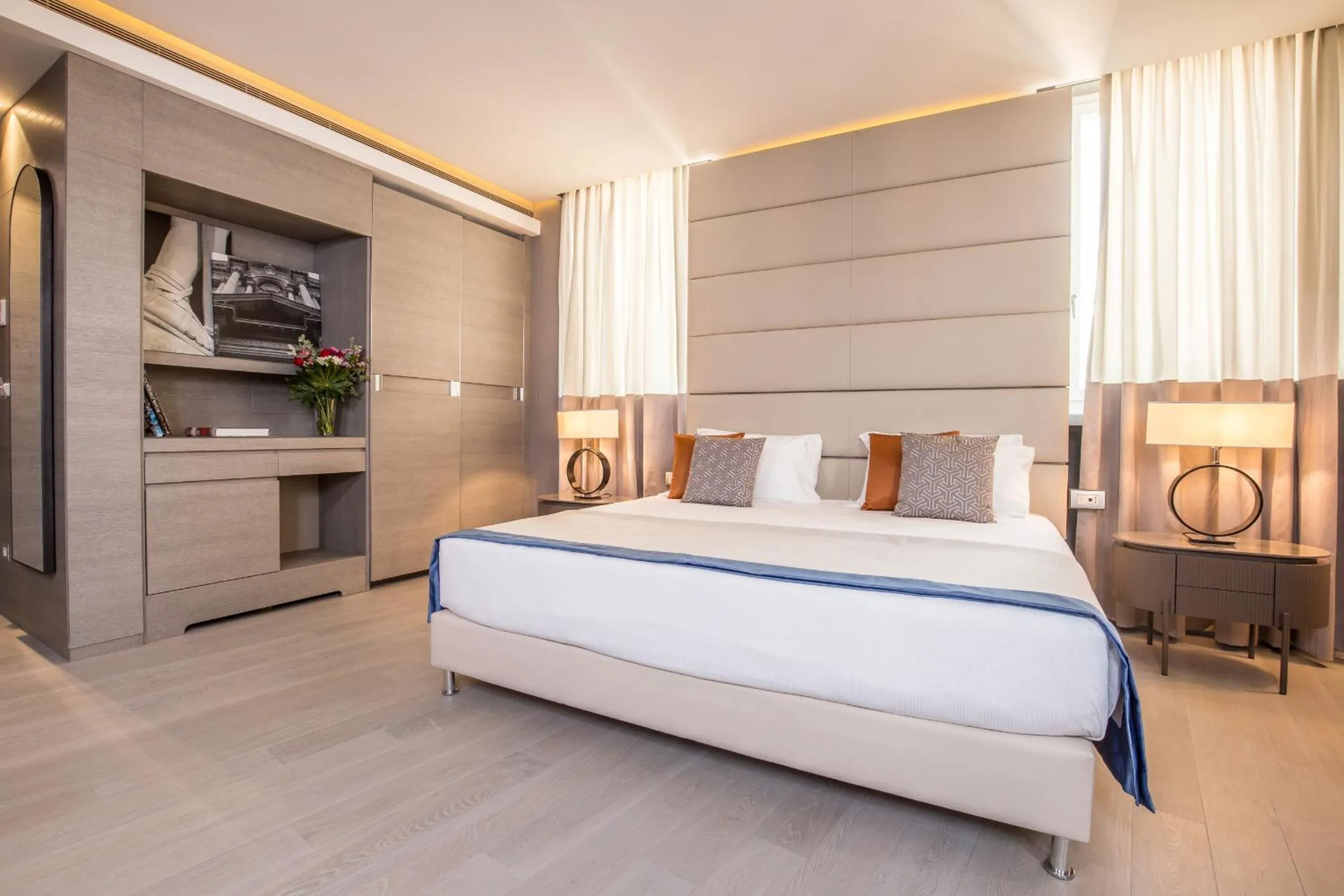 Bedroom, Bed in Orazio Palace Hotel