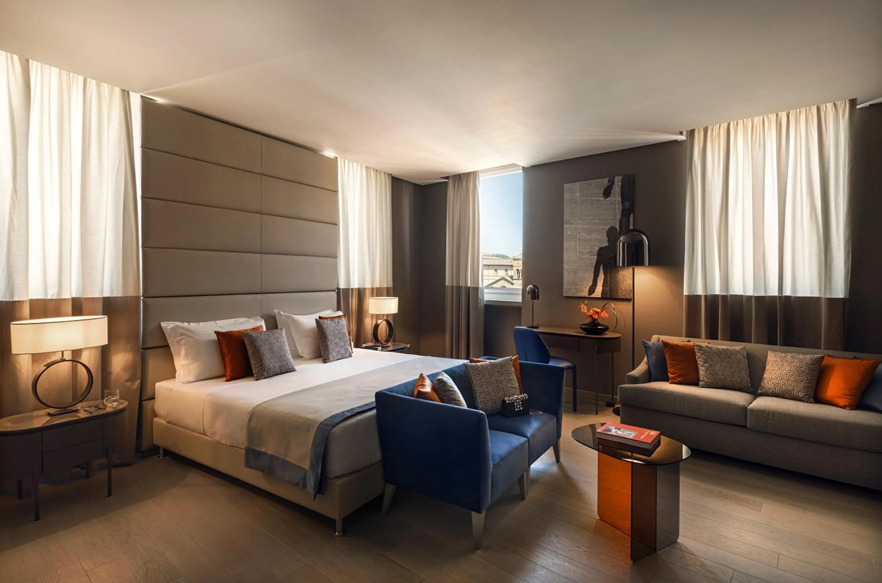 Living room, Bed in Orazio Palace Hotel