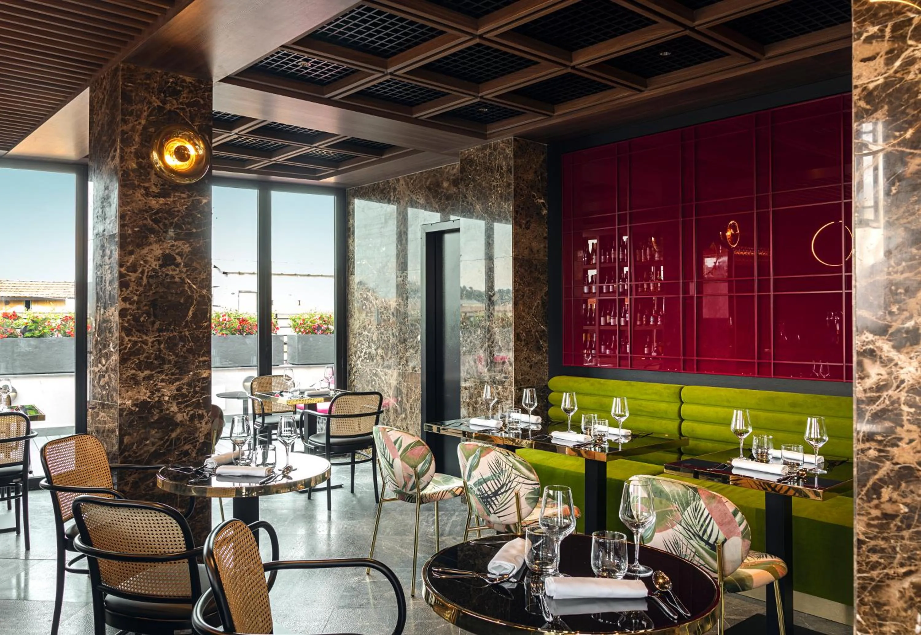 Restaurant/places to eat in Orazio Palace Hotel