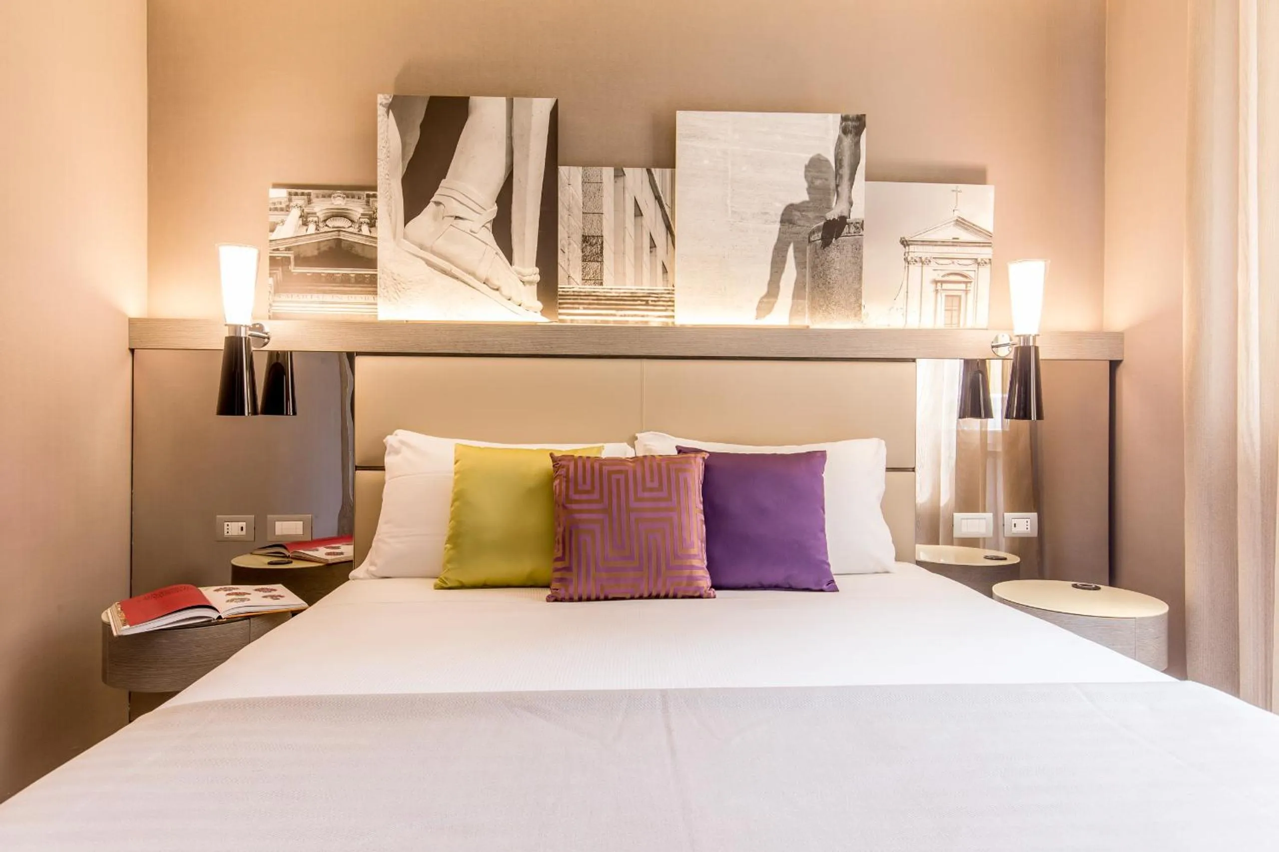 Bedroom, Bed in Orazio Palace Hotel