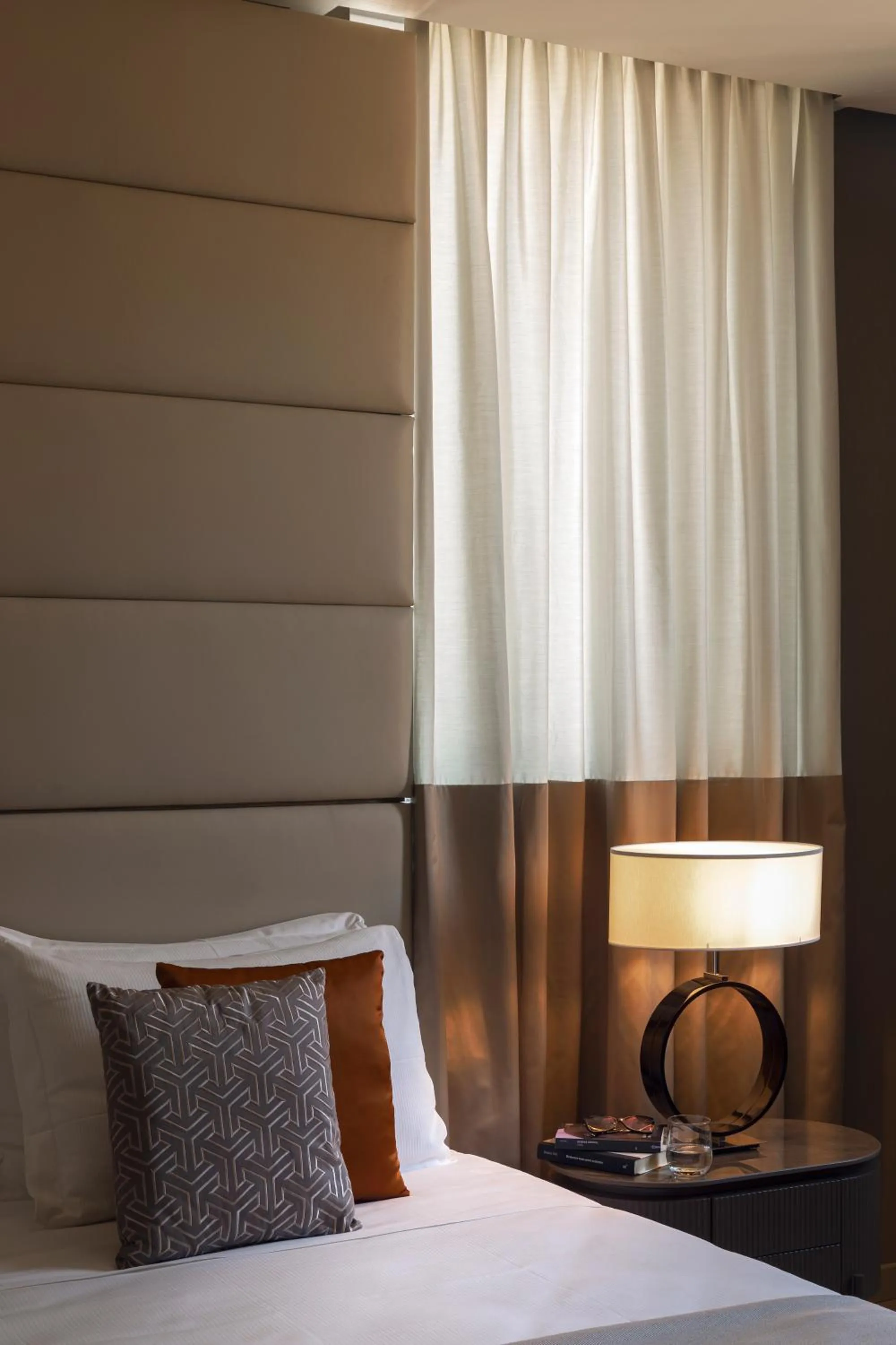 Bedroom, Bed in Orazio Palace Hotel