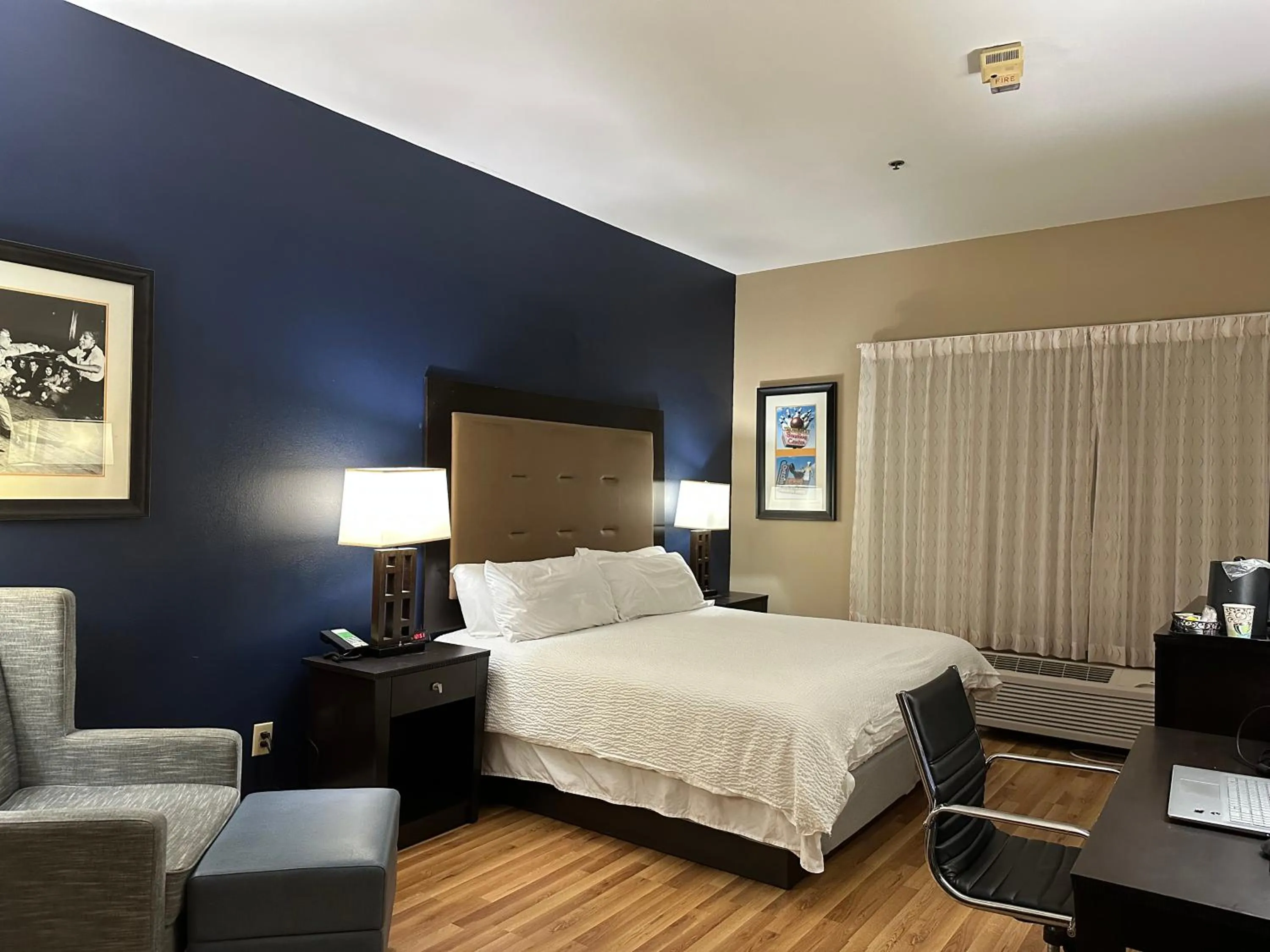 Bed in Holiday Inn Hotel & Suites Slidell by IHG