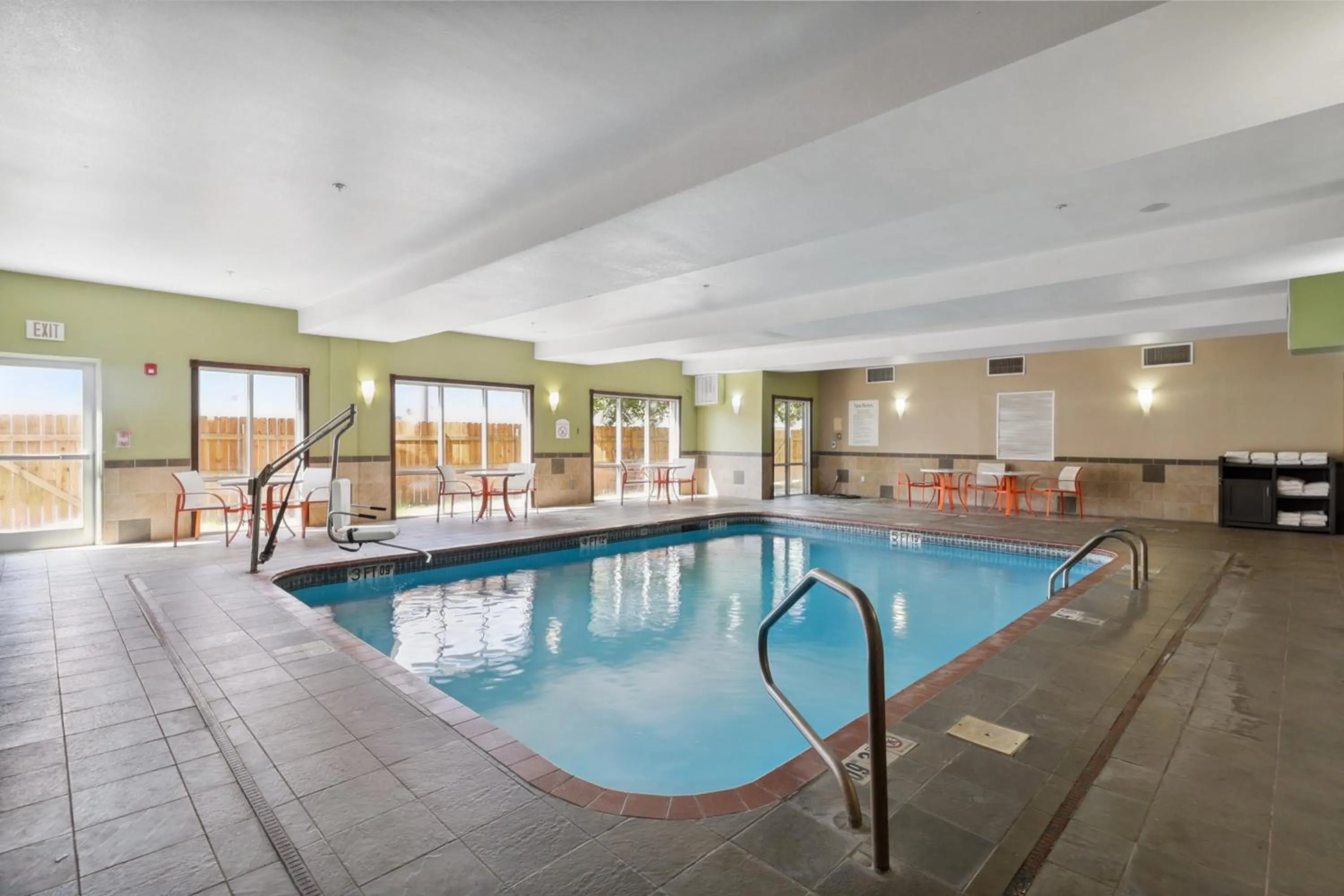 Swimming pool in Holiday Inn Hotel & Suites Slidell by IHG