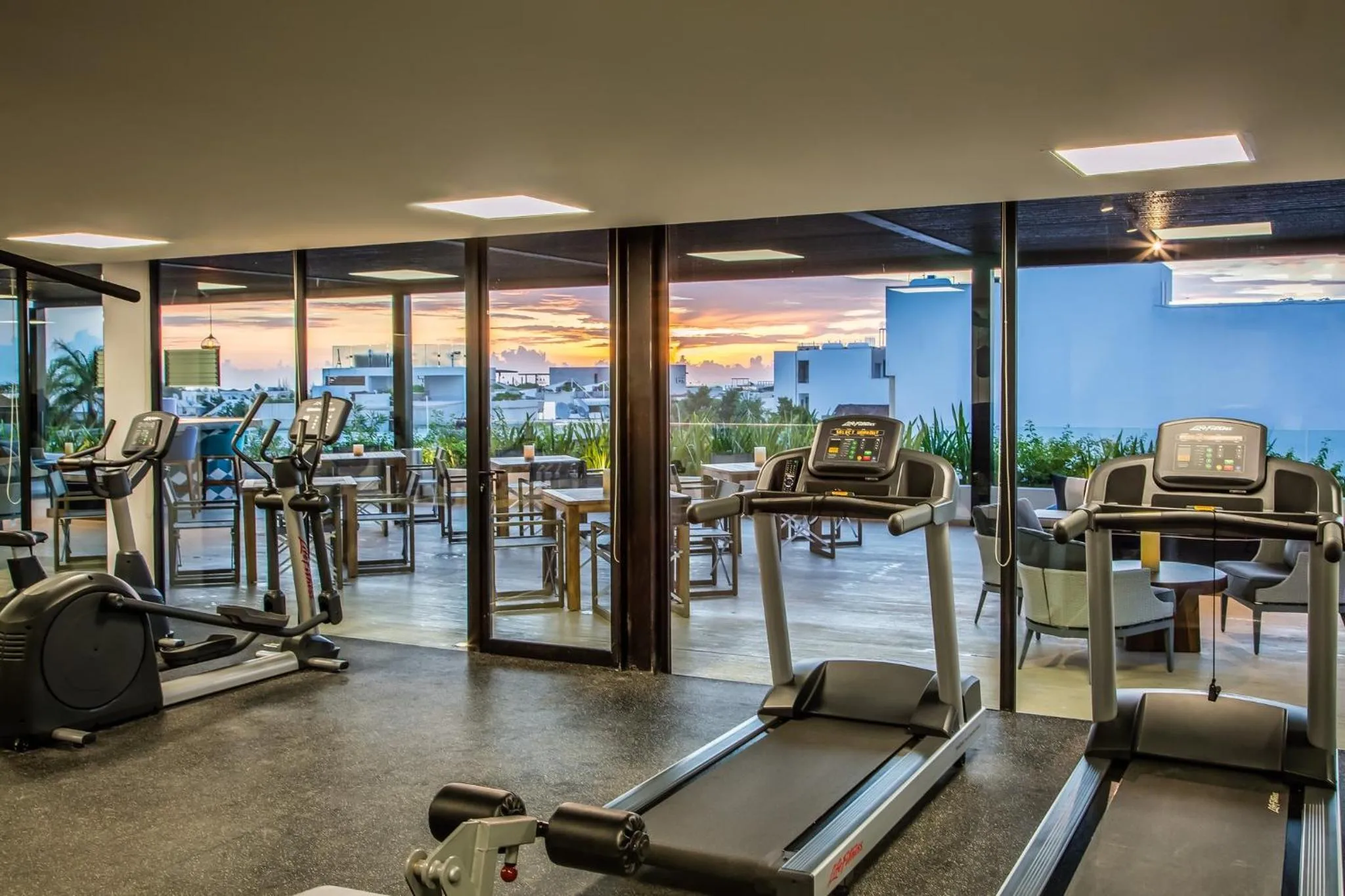 Fitness centre/facilities in Fiesta Inn Playa del Carmen