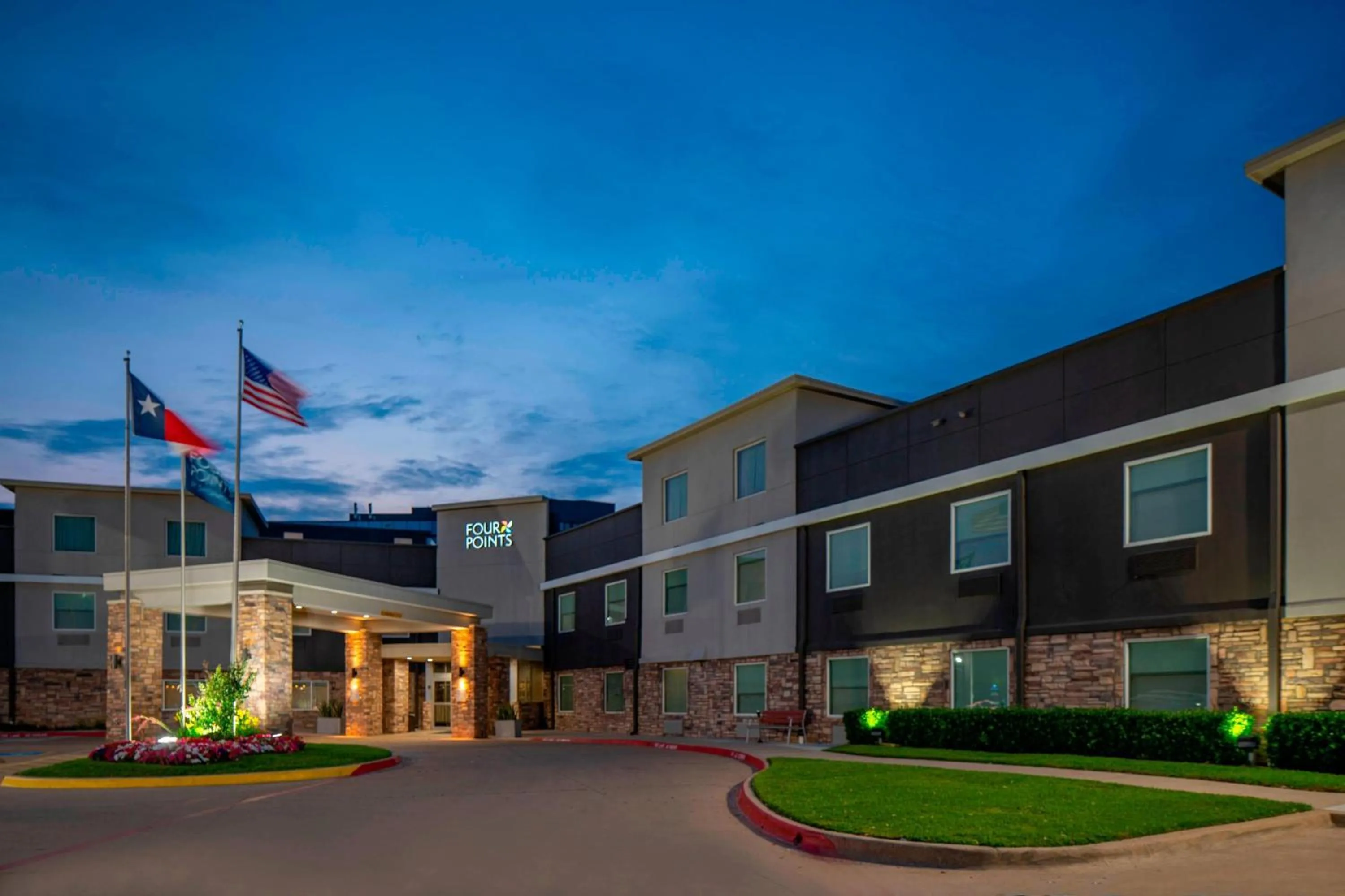 Property building in Four Points by Sheraton Dallas Arlington Entertainment District