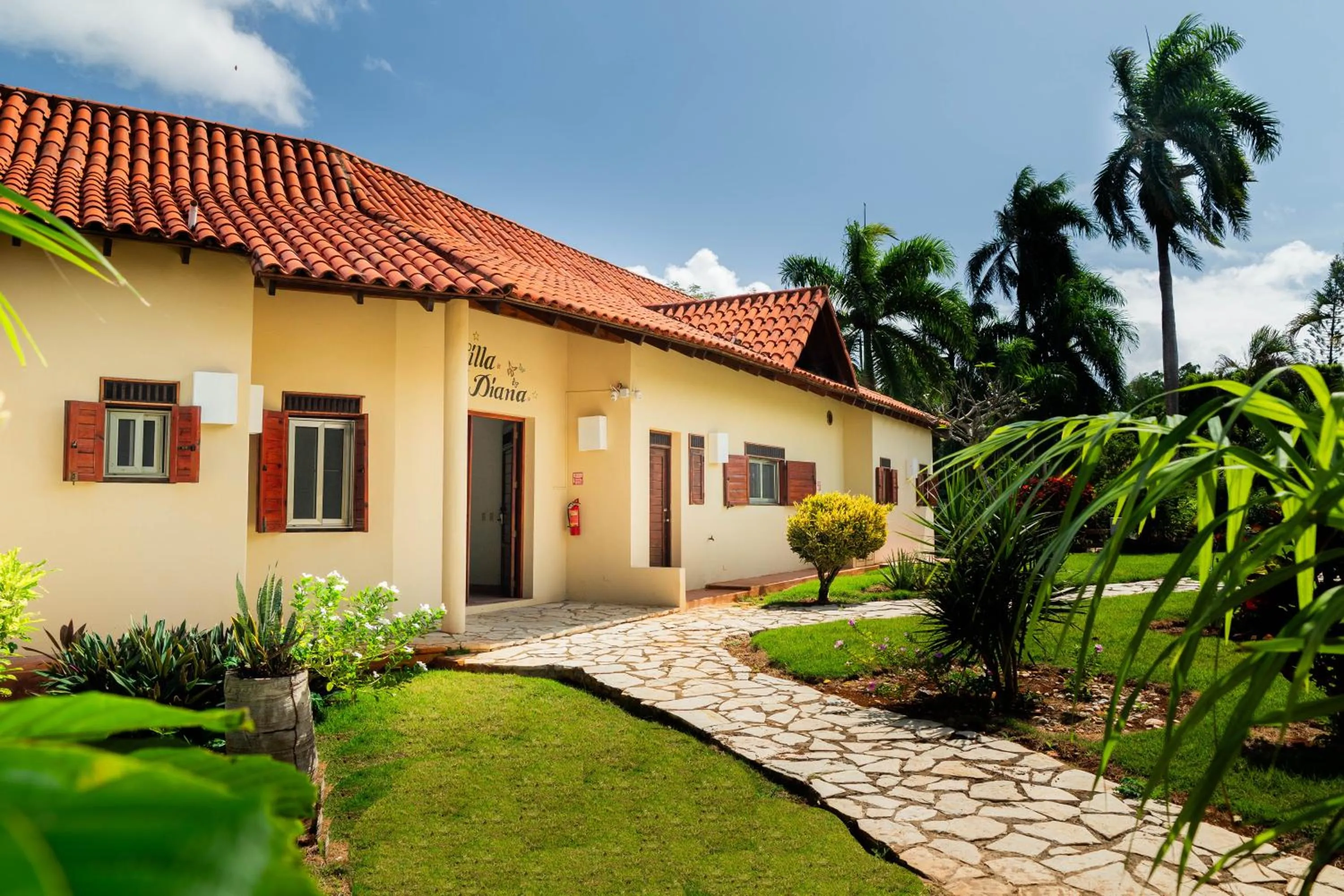 Property building in Villa Diana