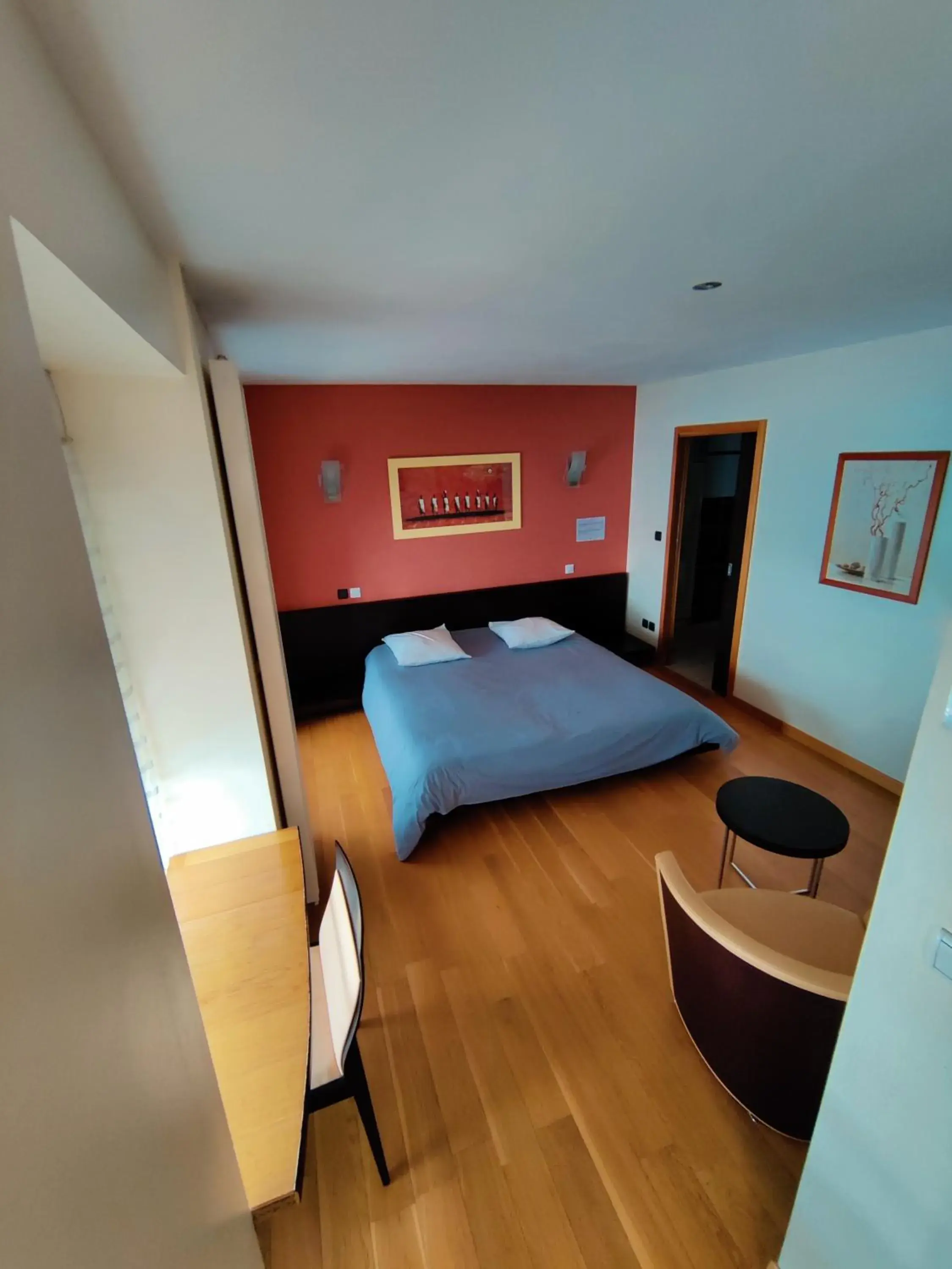 Superior Double Room in Hôtel Saint - Pierre Superior Double Room in Hôtel Saint - Pierre