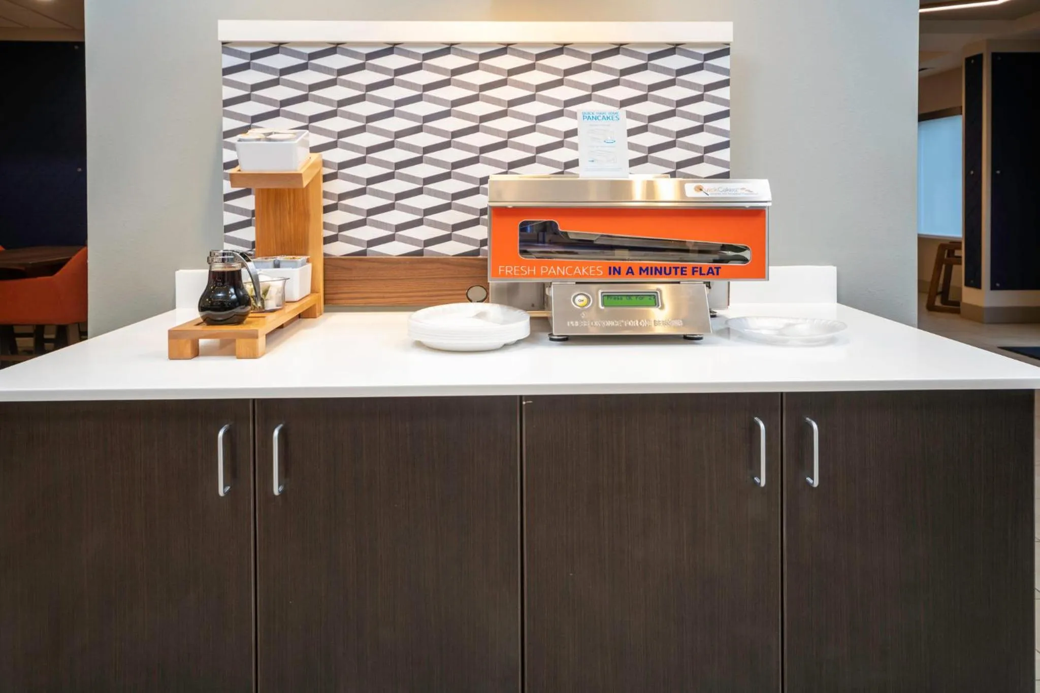 Breakfast in Holiday Inn Express and Suites Atlanta-Johns Creek by IHG