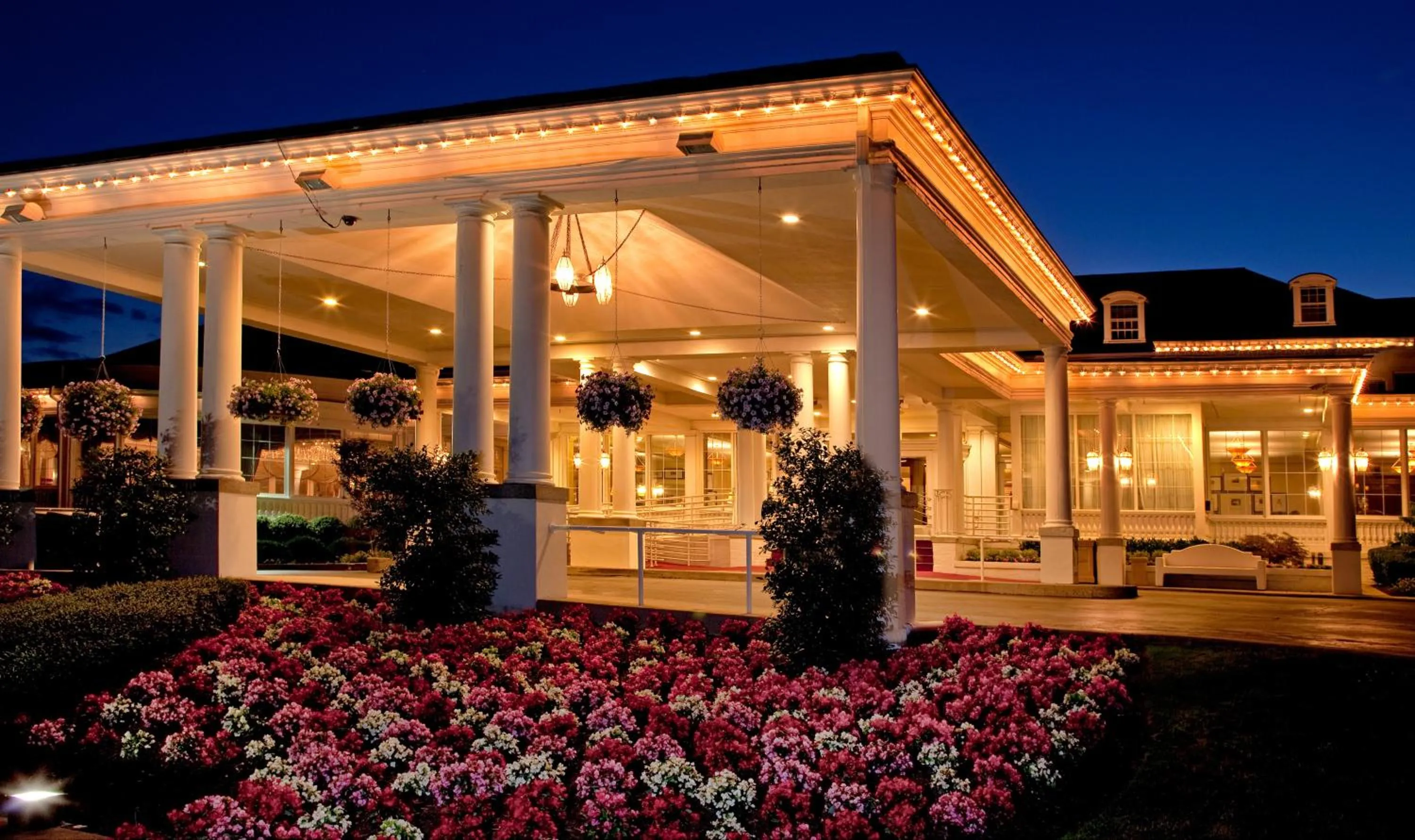 Facade/entrance in Seaview, A Dolce Hotel