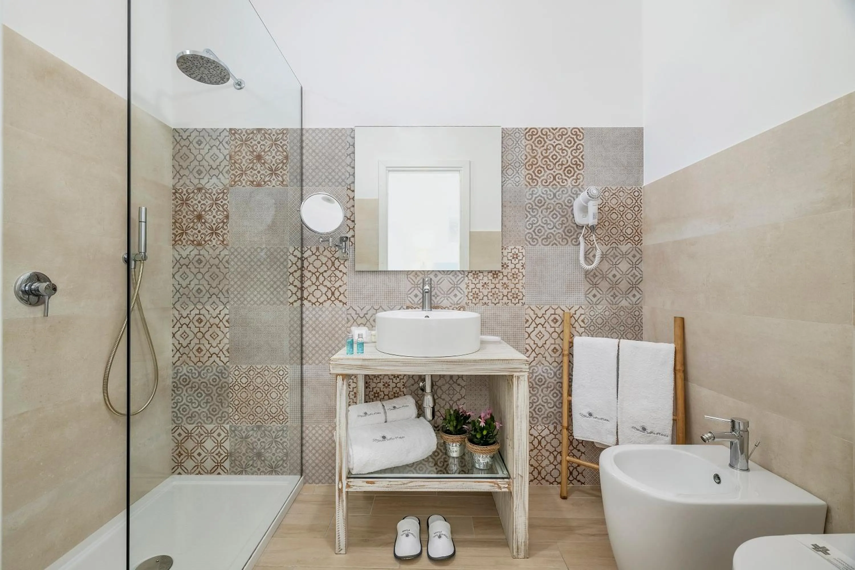 Toilet in Hotel Soffio D'Estate