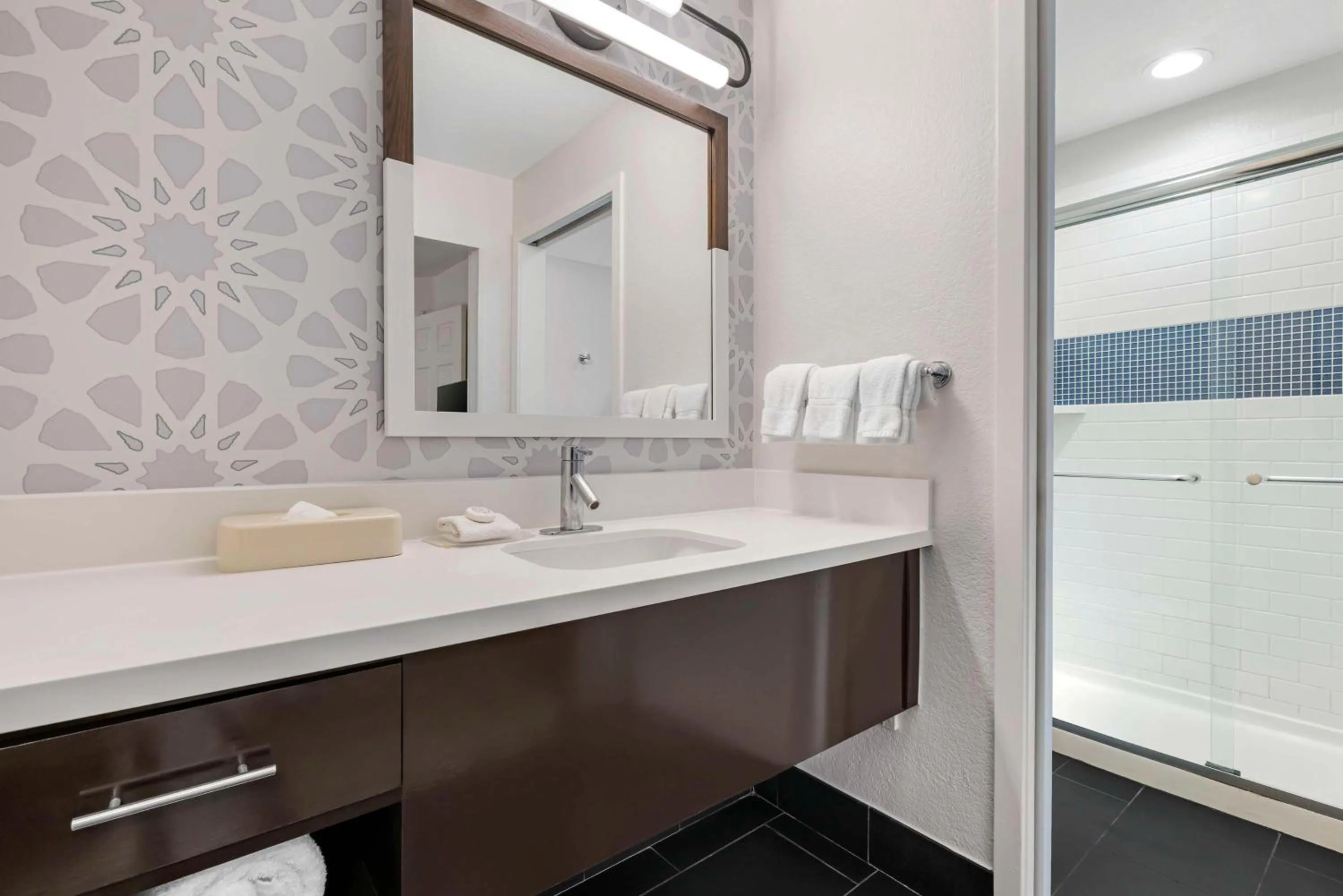 Bathroom in Sonesta ES Suites Torrance Redondo Beach