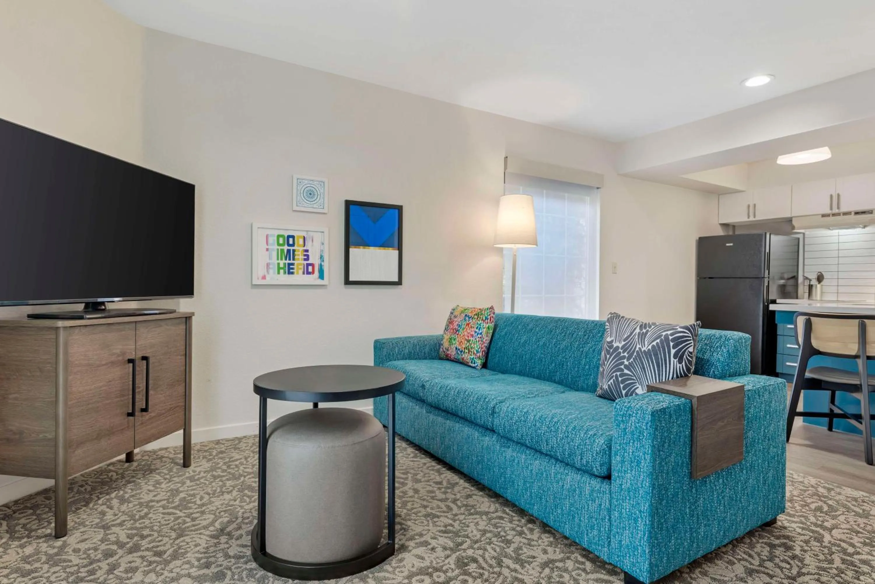 Bedroom in Sonesta ES Suites Torrance Redondo Beach