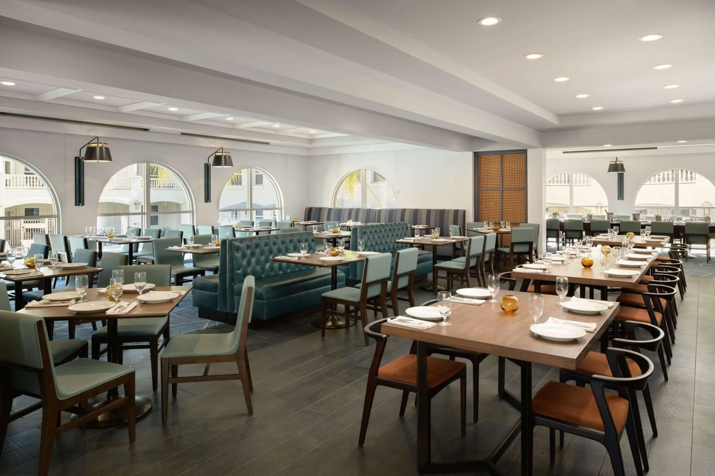 Restaurant/places to eat in Hayes Mansion San Jose, Curio Collection by Hilton