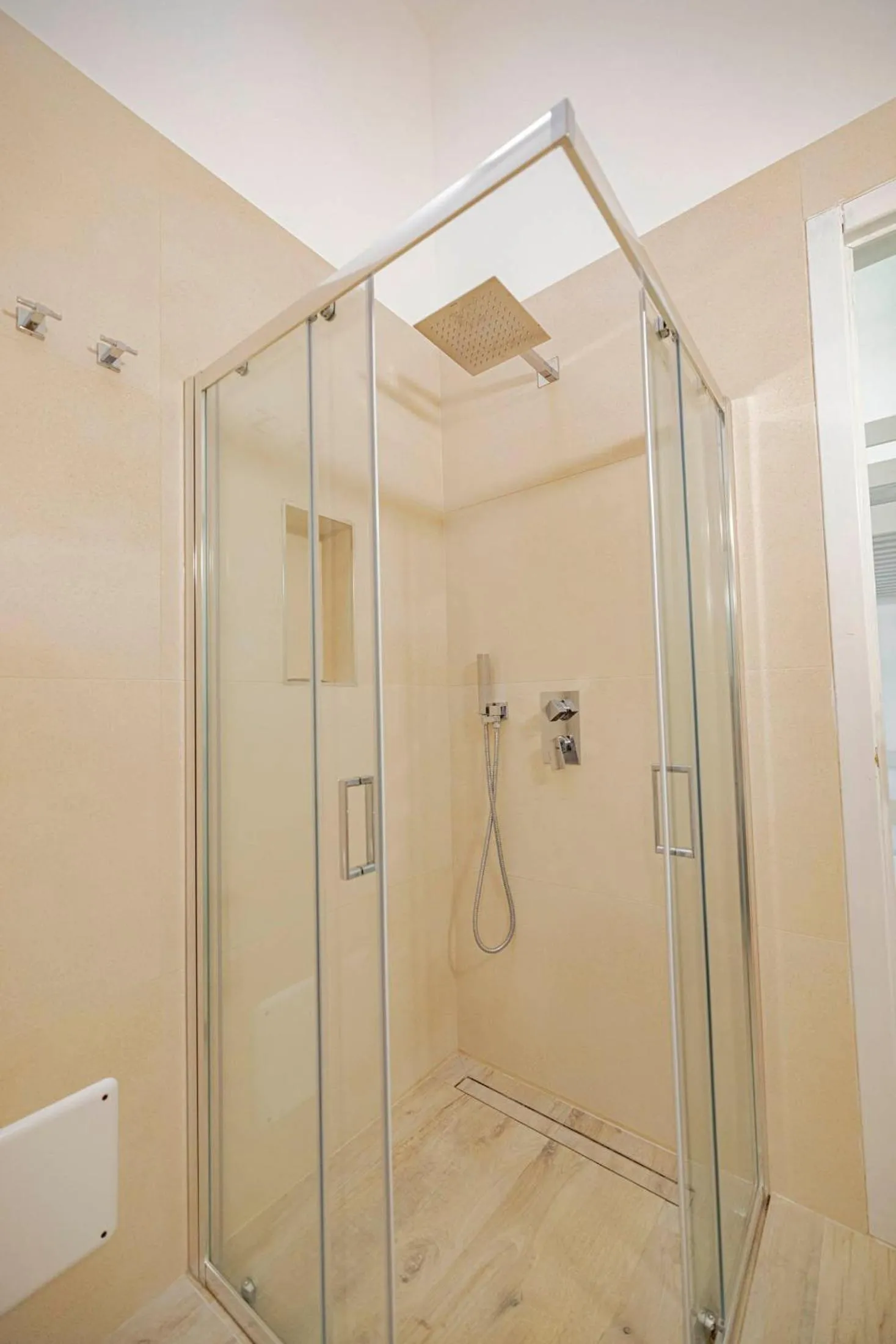 Shower in Agriturismo Le Tagliate