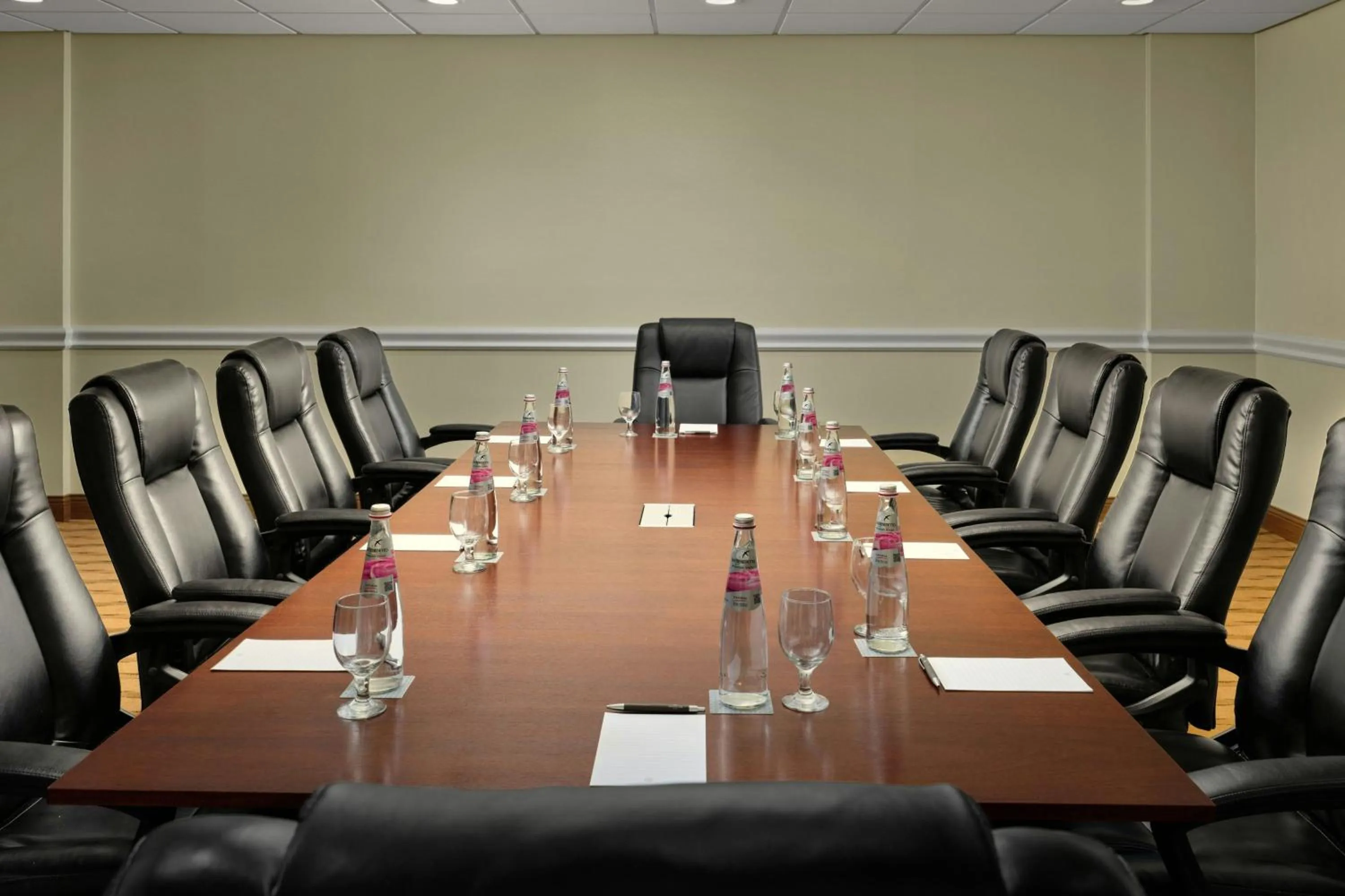 Meeting/conference room in Sheraton Tampa Brandon Hotel