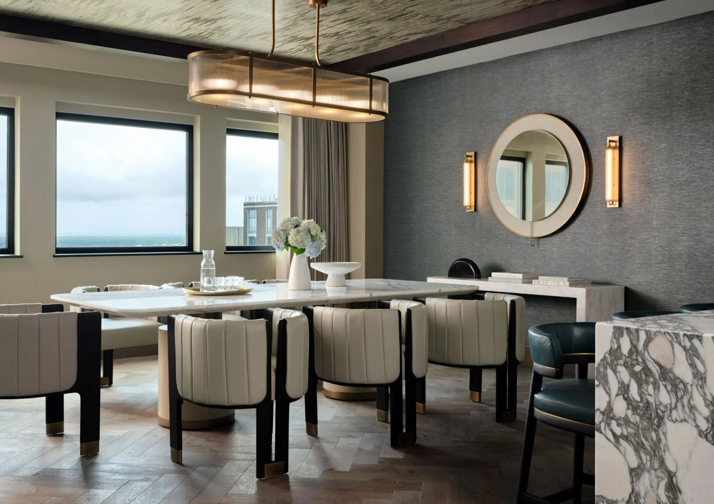 Photo of the whole room in InterContinental San Antonio Riverwalk by IHG