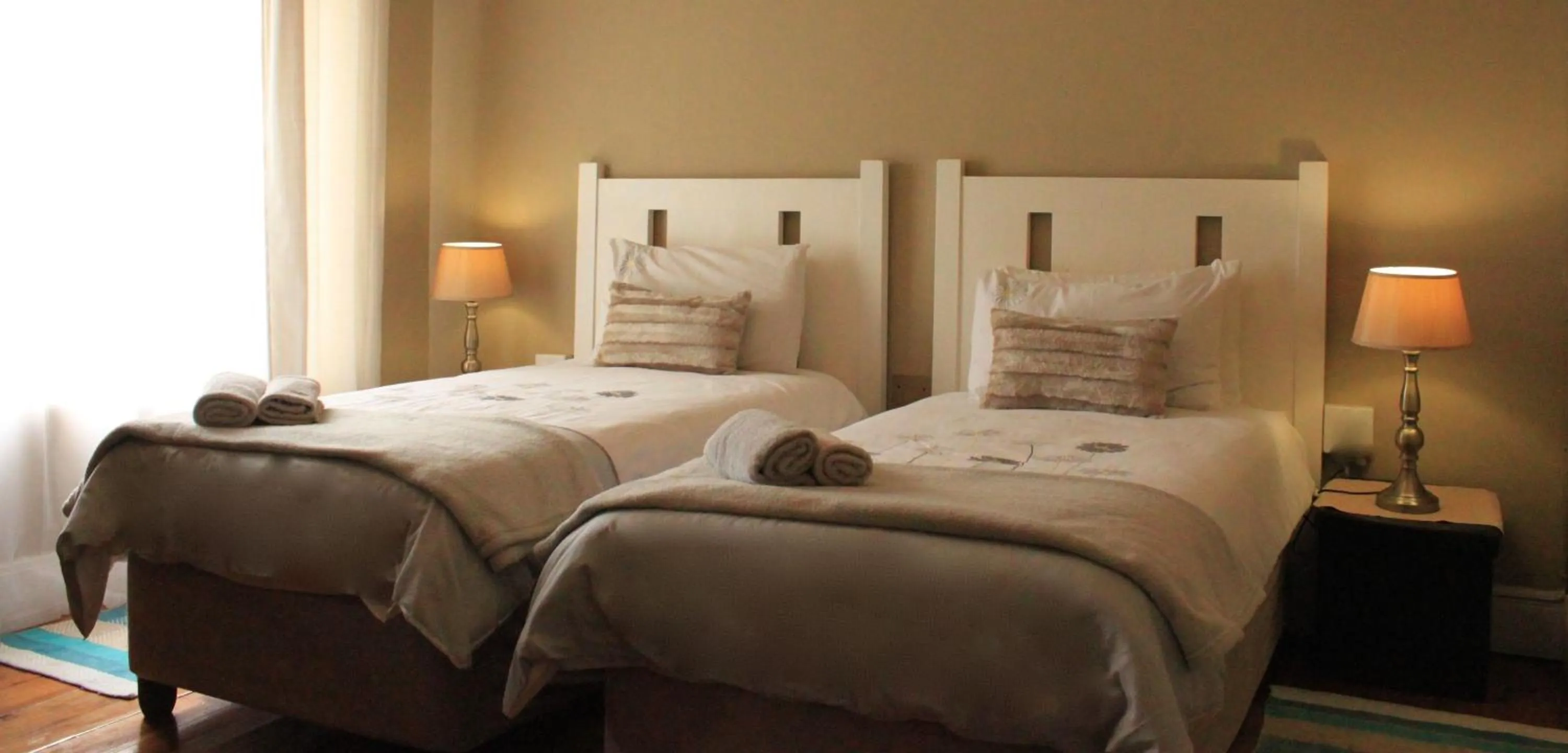 Bed in khaya4u Guesthouse