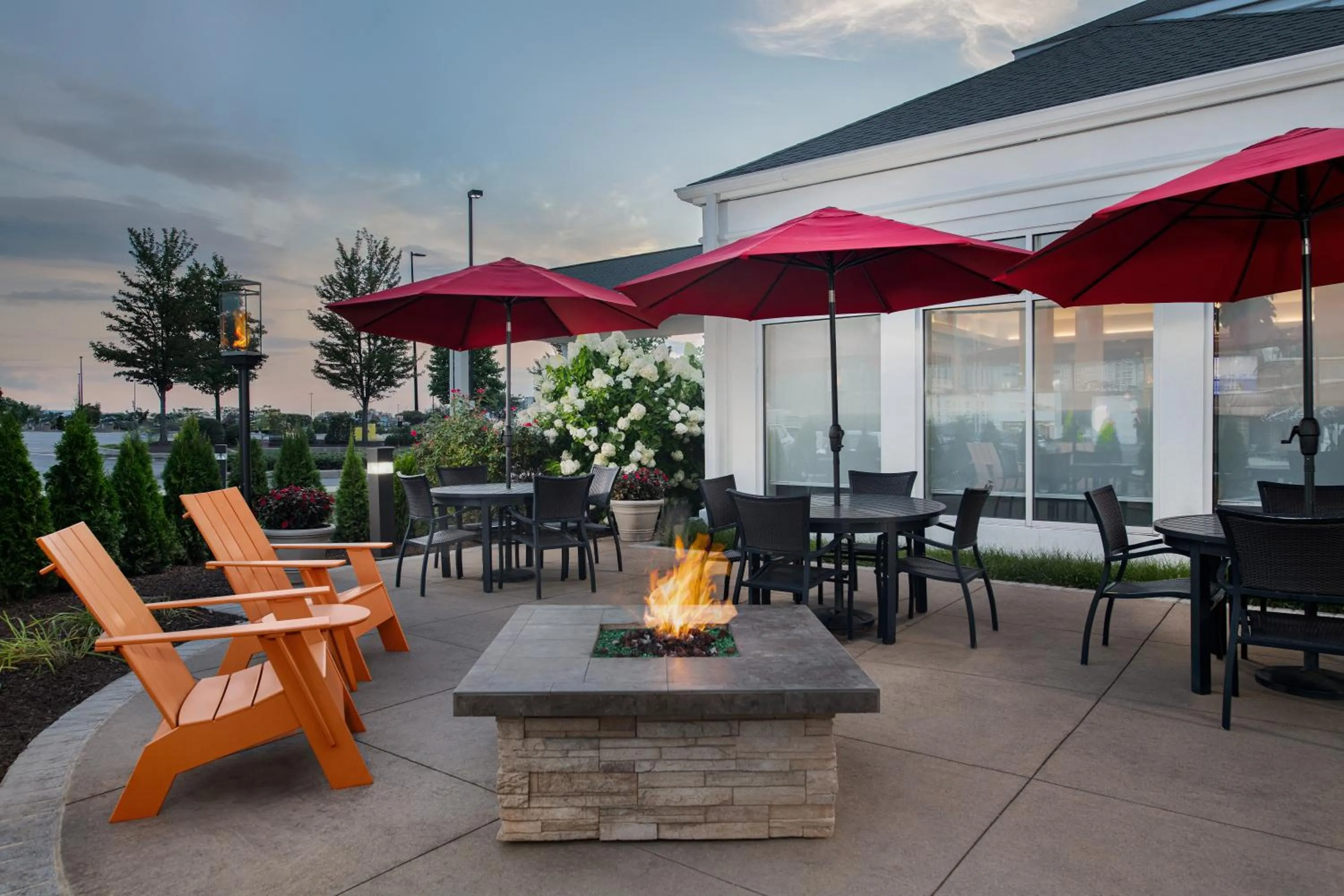 Patio in Hilton Garden Inn Wilkes-Barre