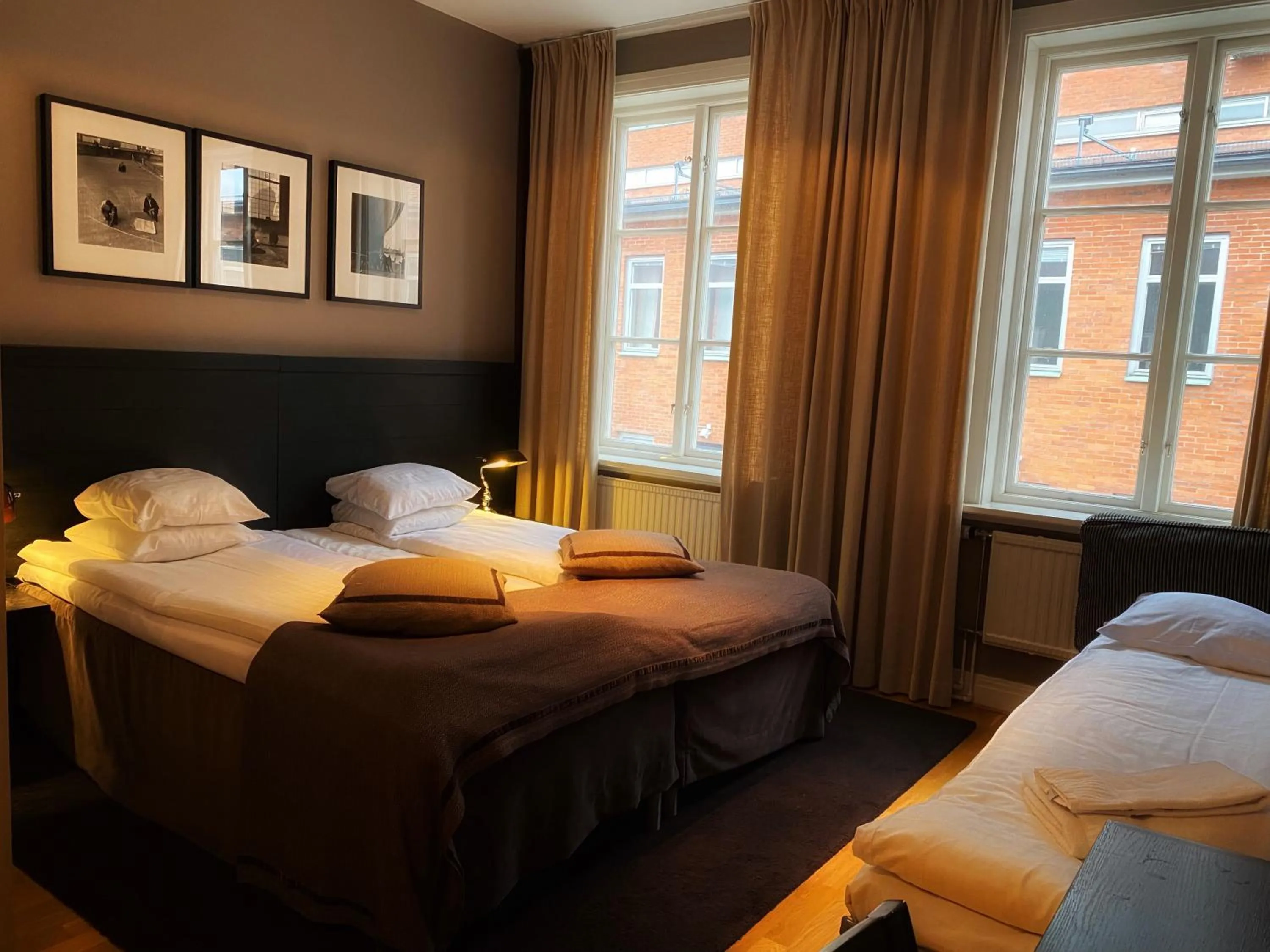 Photo of the whole room, Bed in Hotel Villan