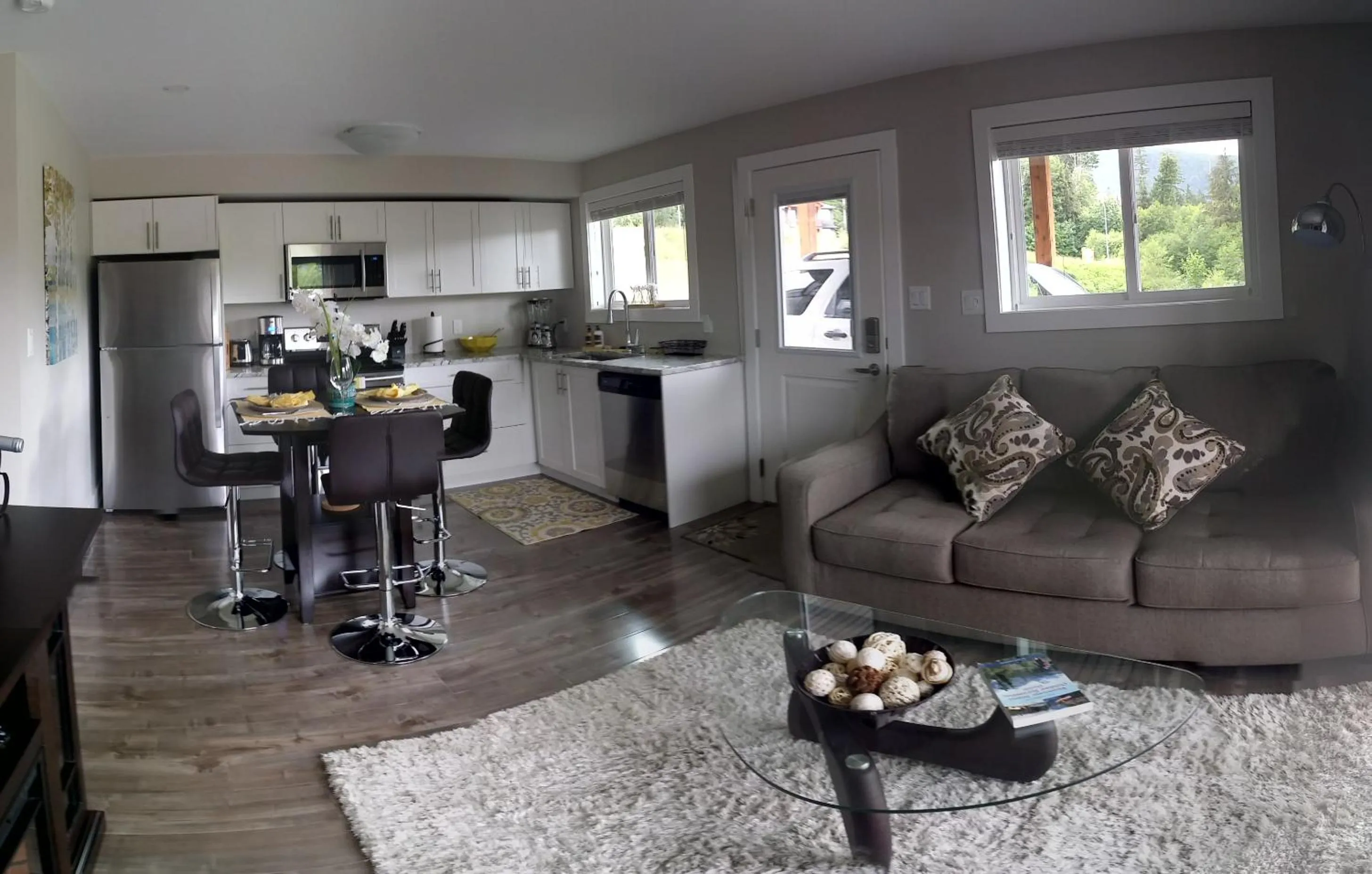 Bed in Cowichan Calling