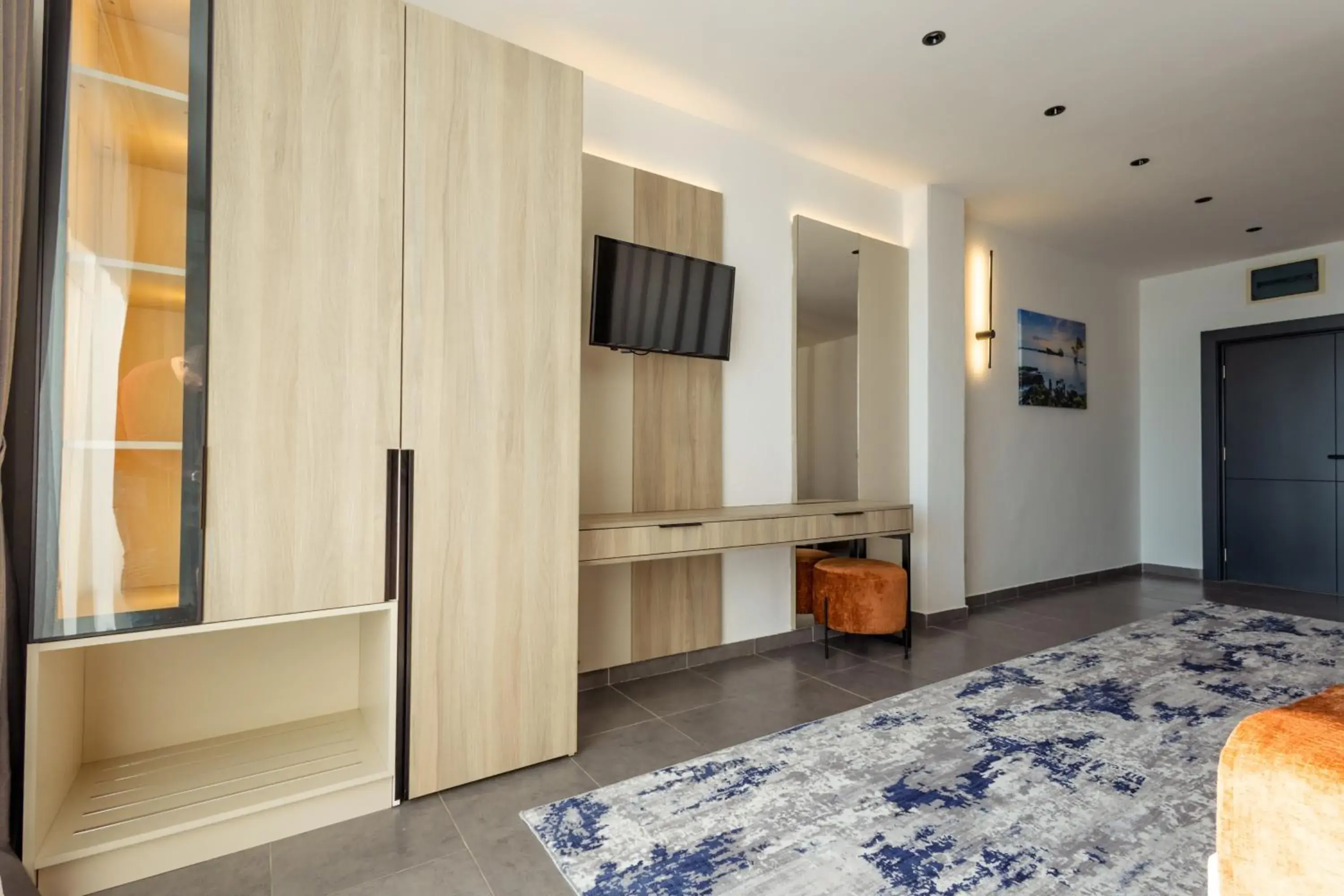 Superior Double Room with Sea View in Continental Hotel Superior Double Room with Sea View in Continental Hotel