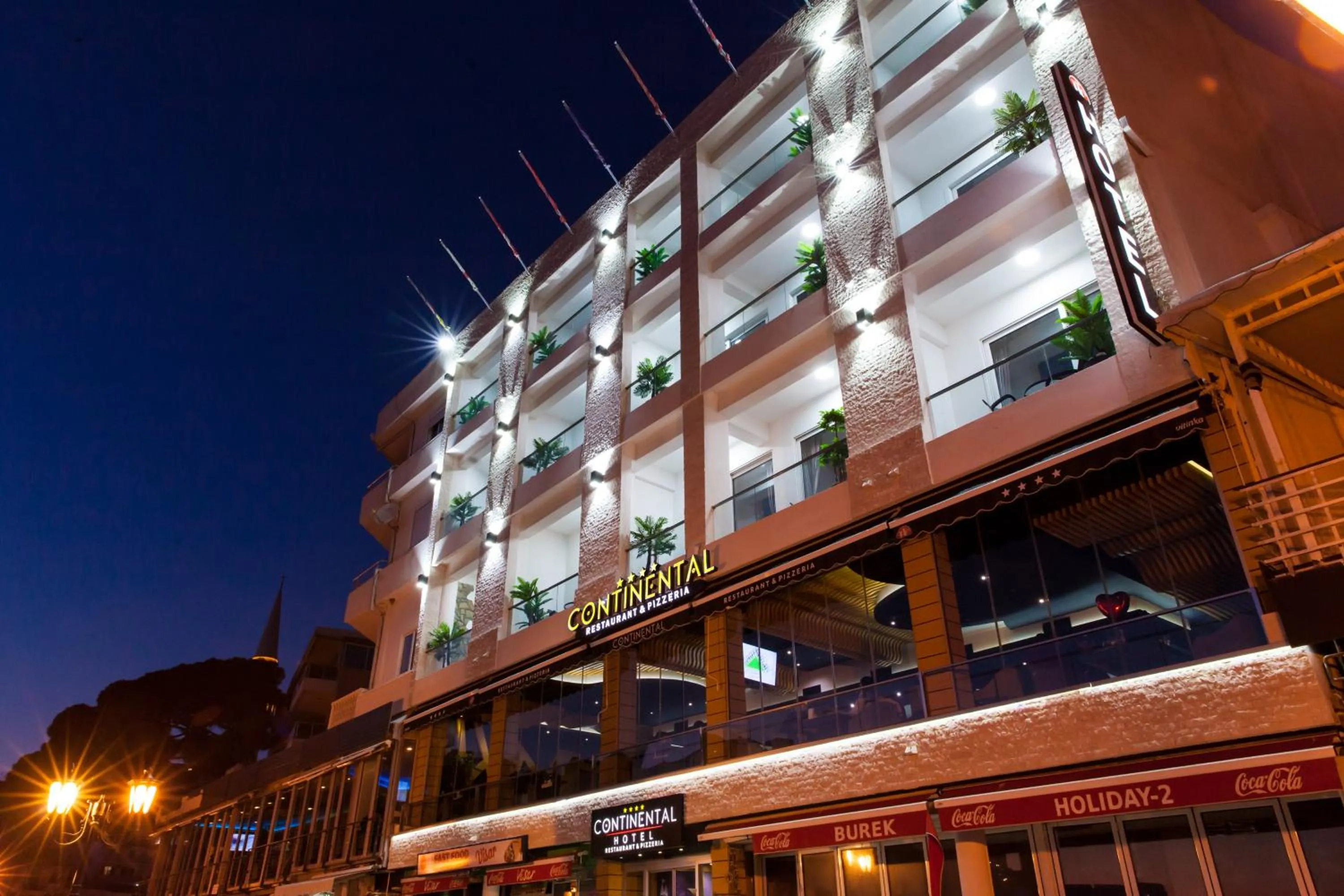 Facade/entrance in Continental Hotel