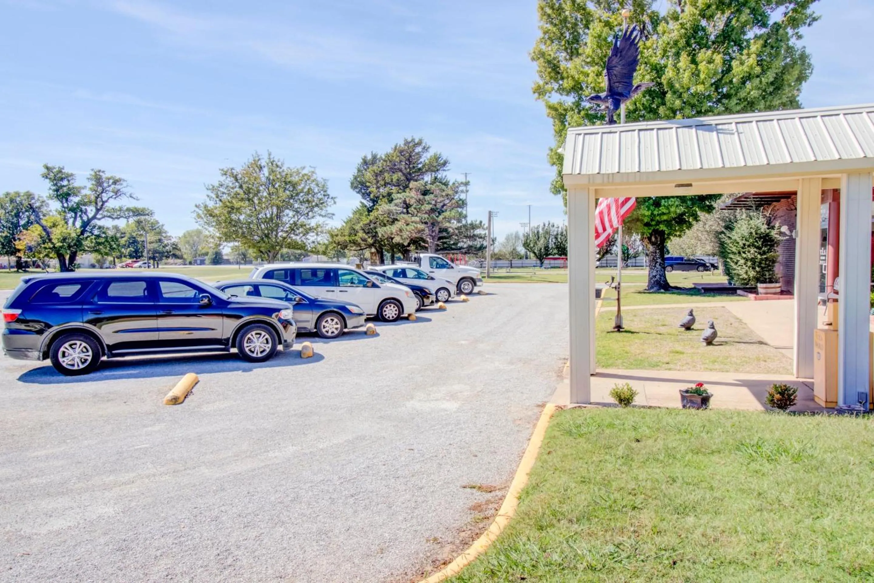 Facade/entrance in OYO Hotel Drumright I-44 OK