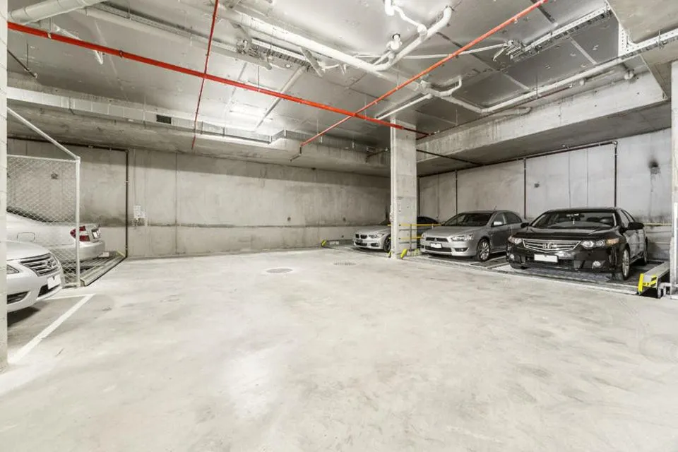 Whitehorse Apartments Hotel