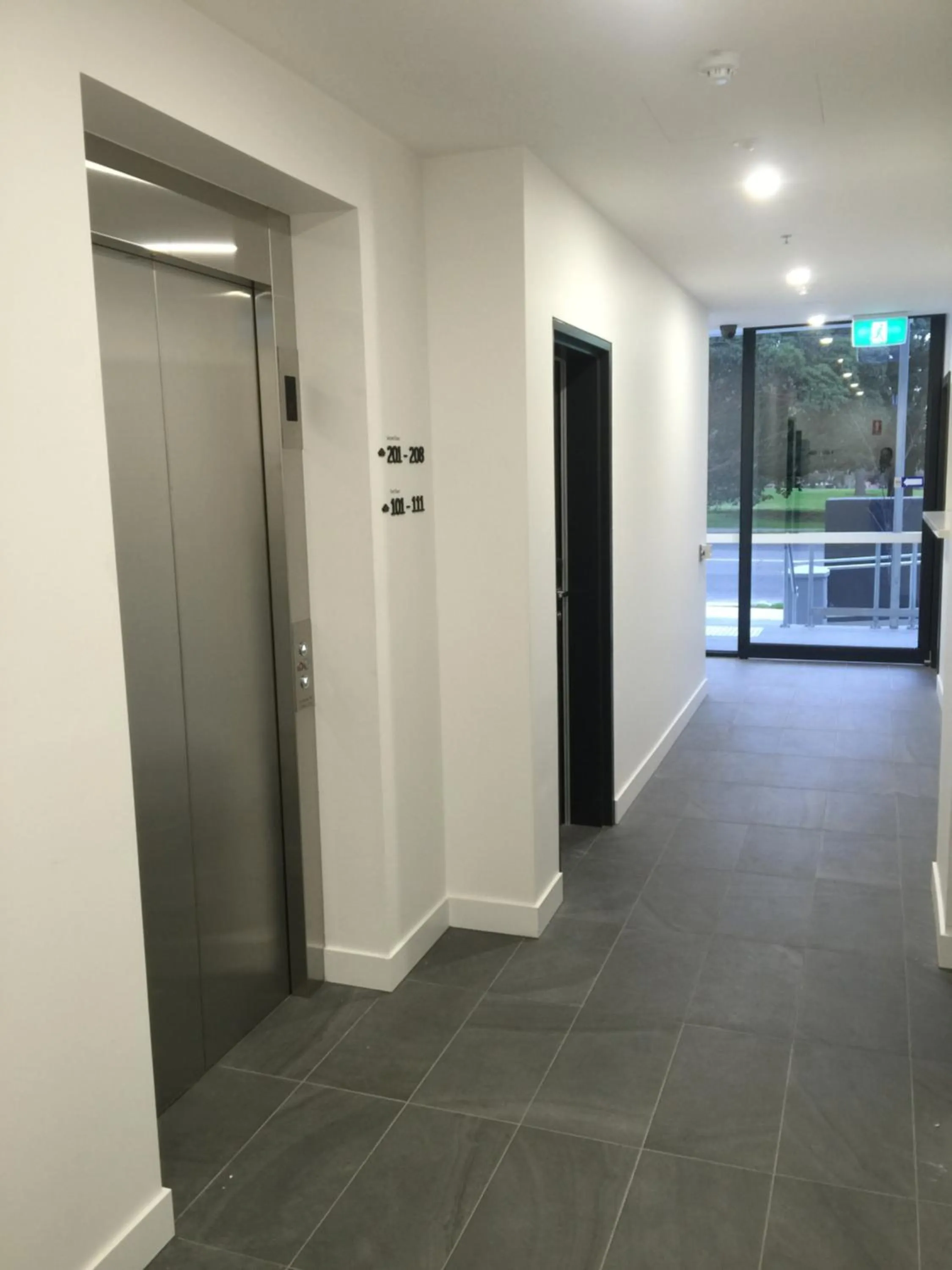 Lobby or reception in Whitehorse Apartments Hotel