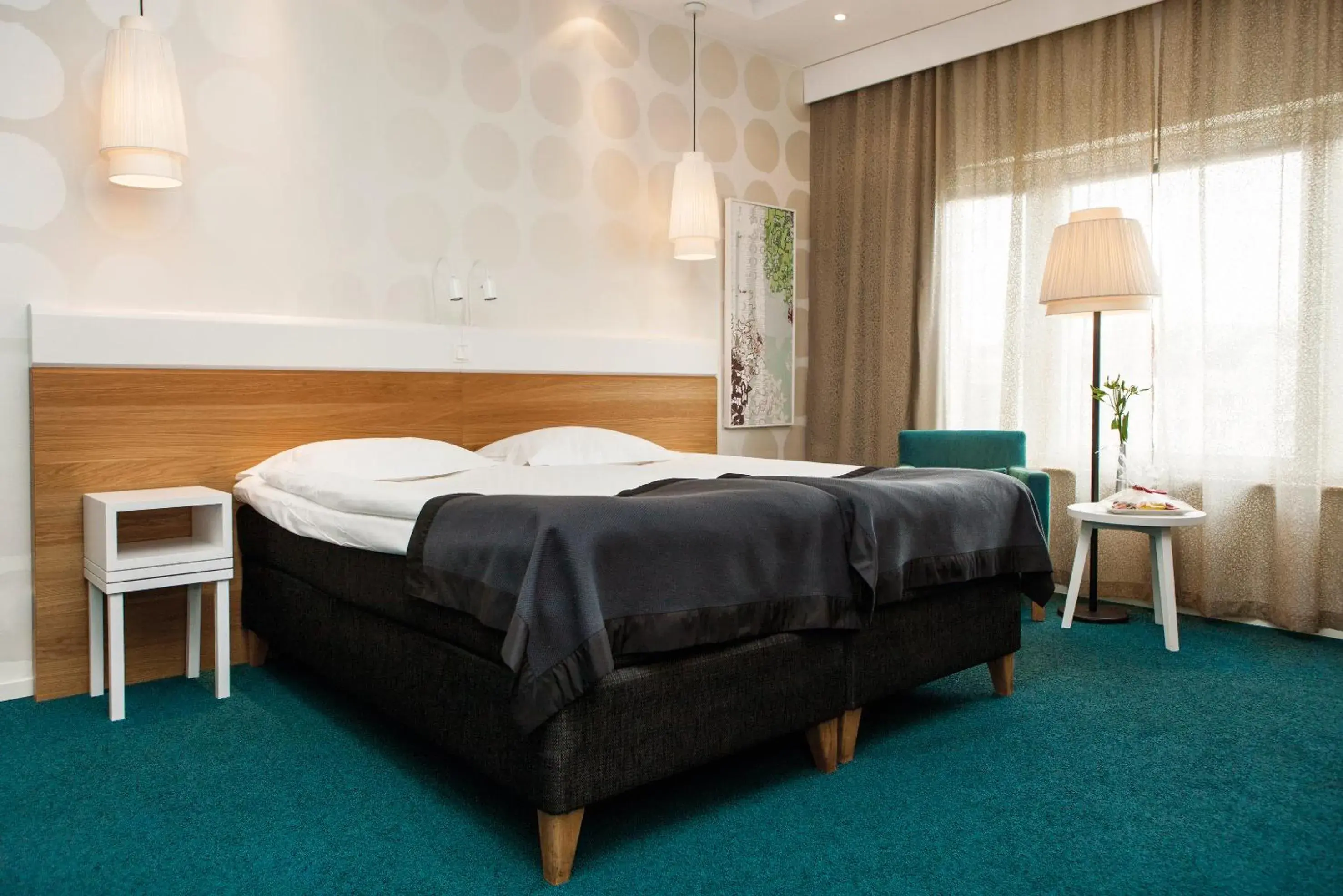 Deluxe Double Room with View in Elite Hotel Marina Plaza Deluxe Double Room with View in Elite Hotel Marina Plaza