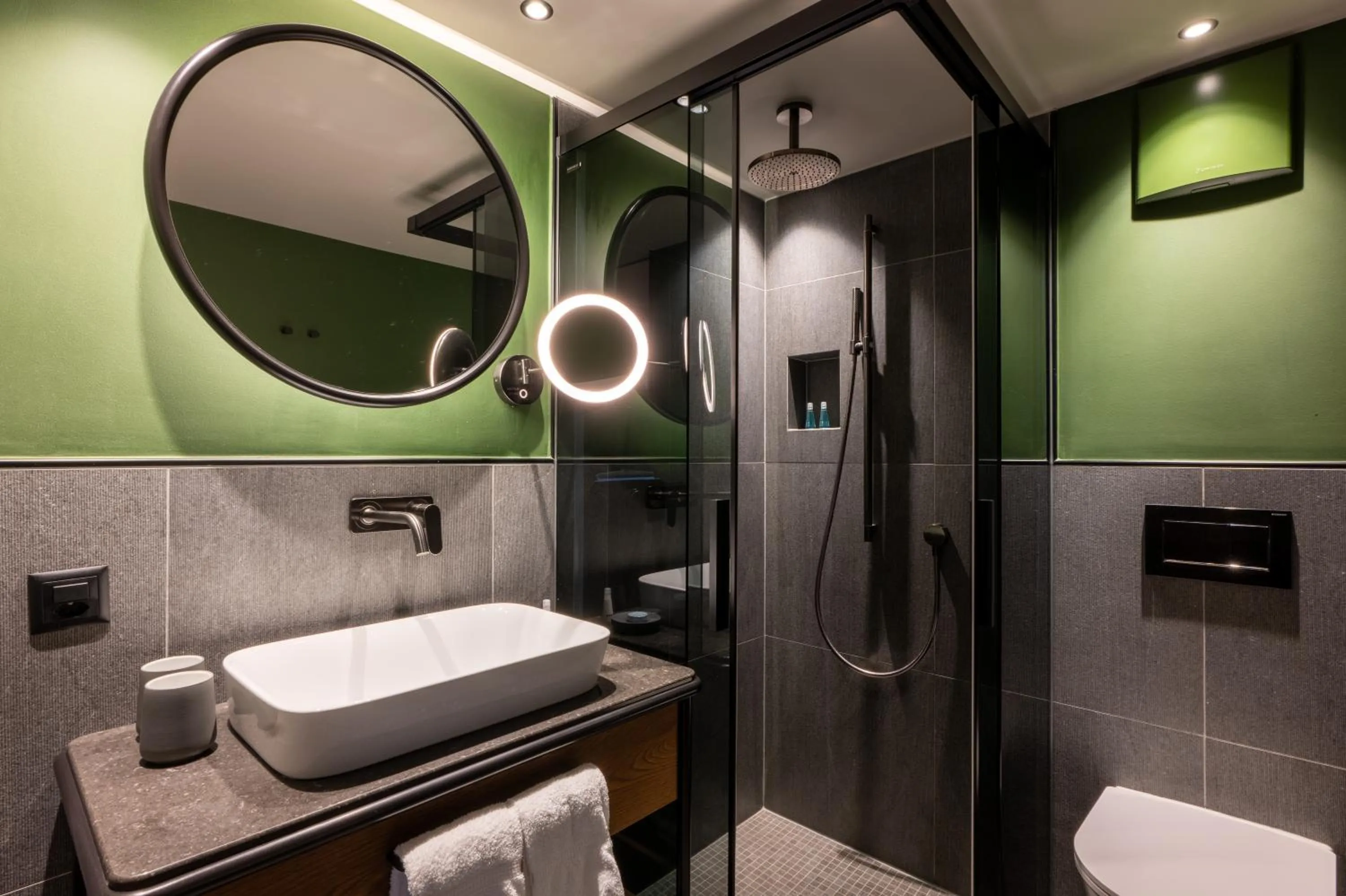 Bathroom in Hotel ZERMAMA Zermatt