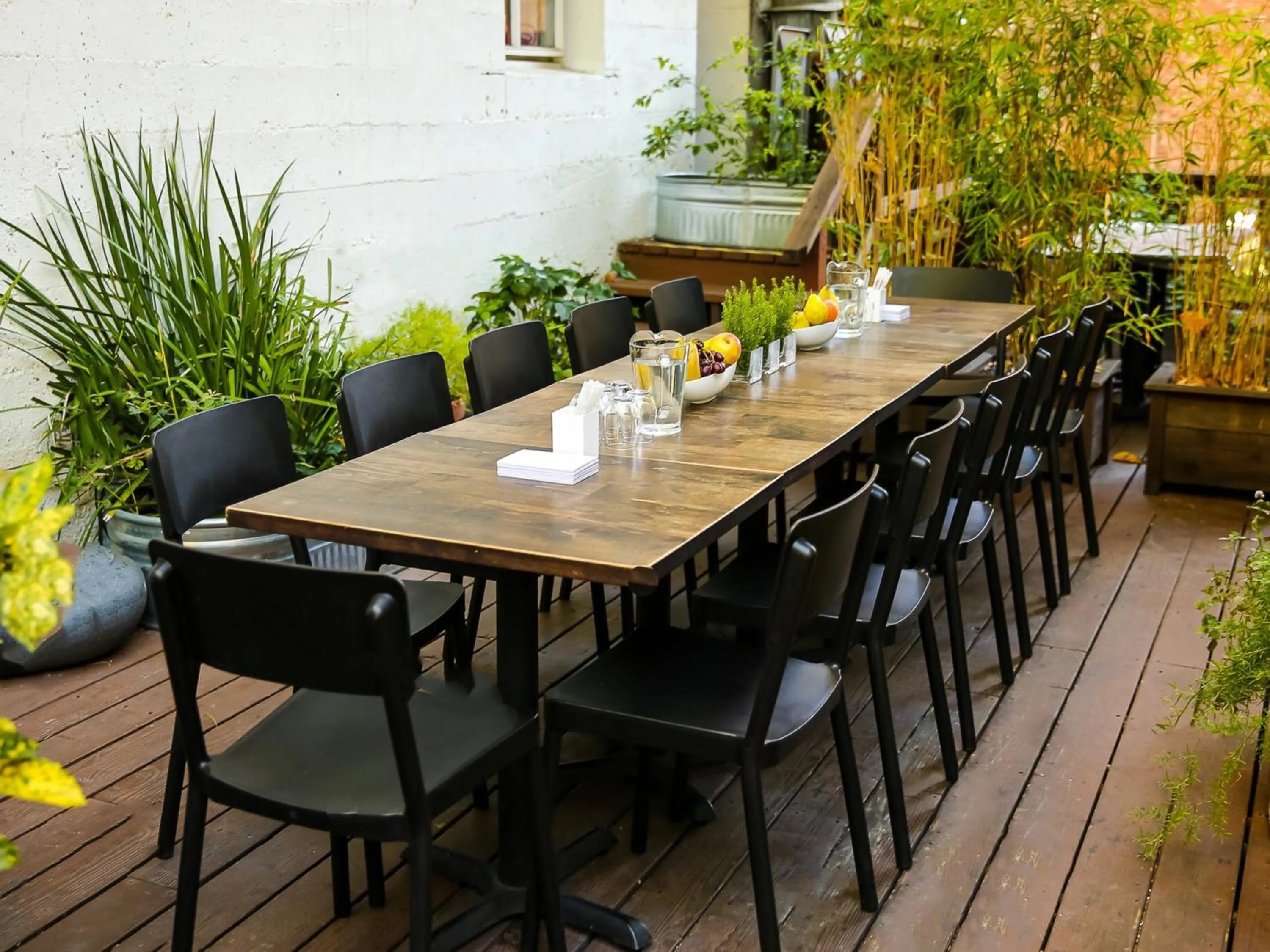 Patio in White Swan Inn