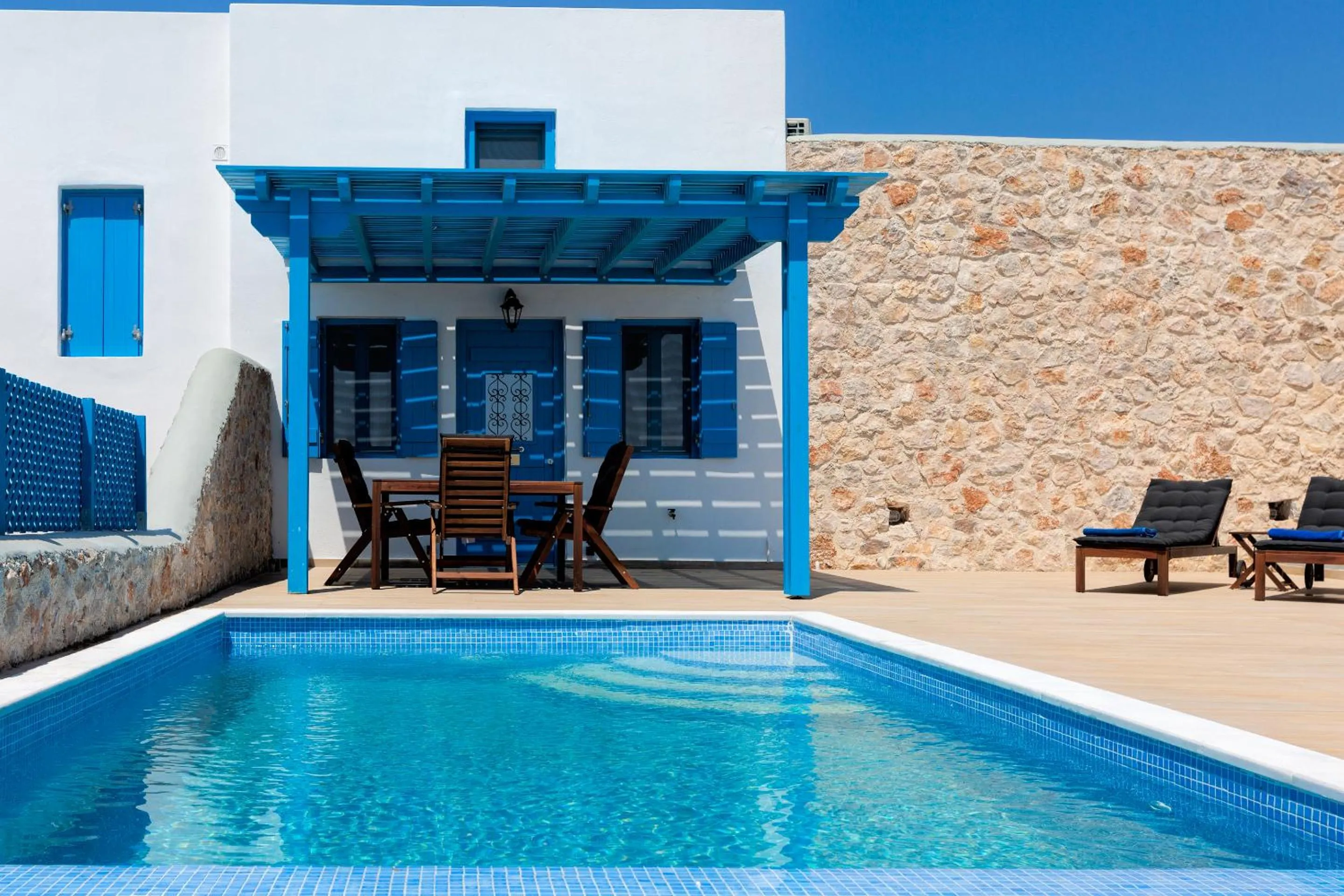 Patio in Desiterra Resort & Spa