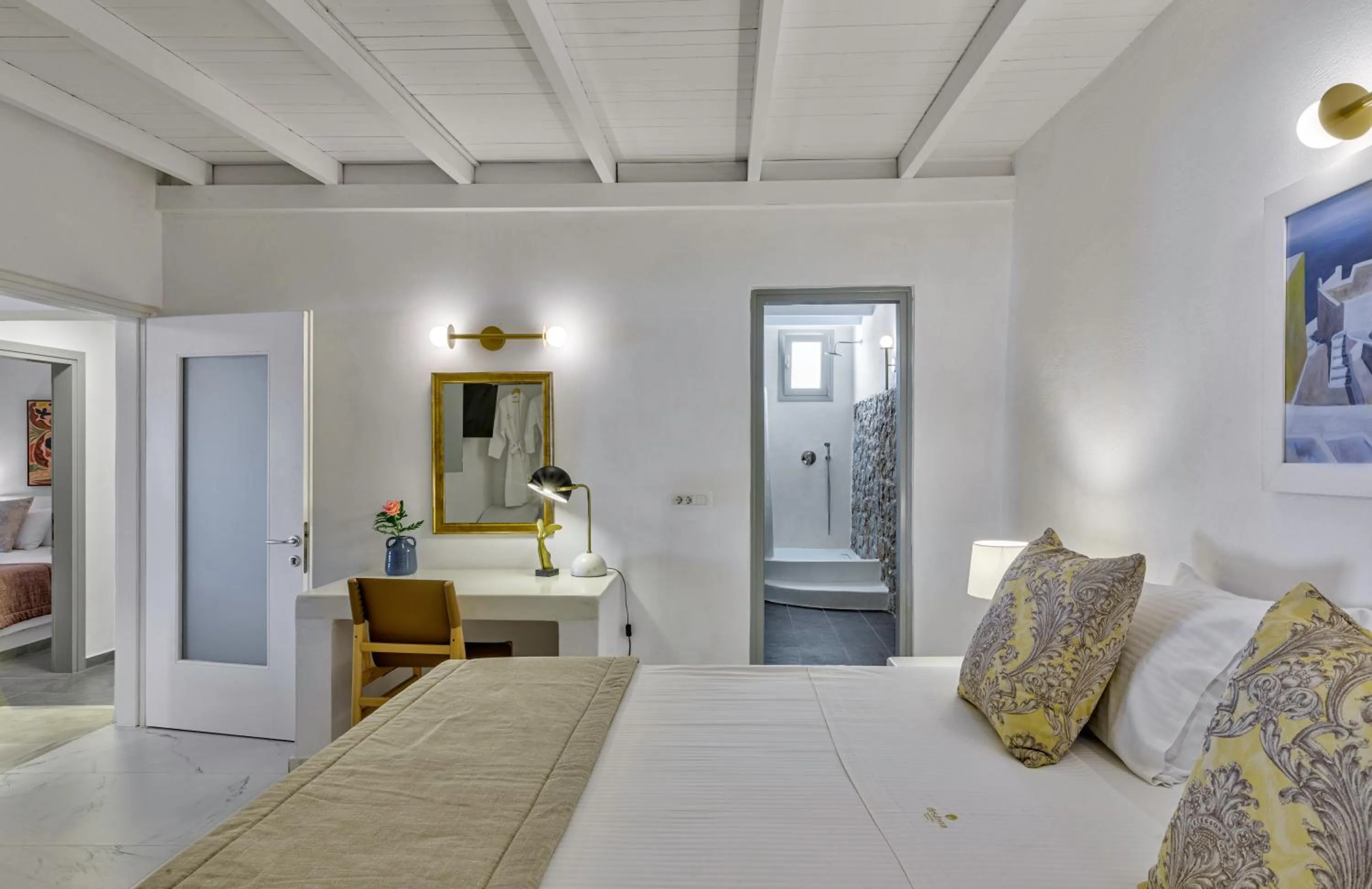 Photo of the whole room, Bed in Desiterra Resort & Spa