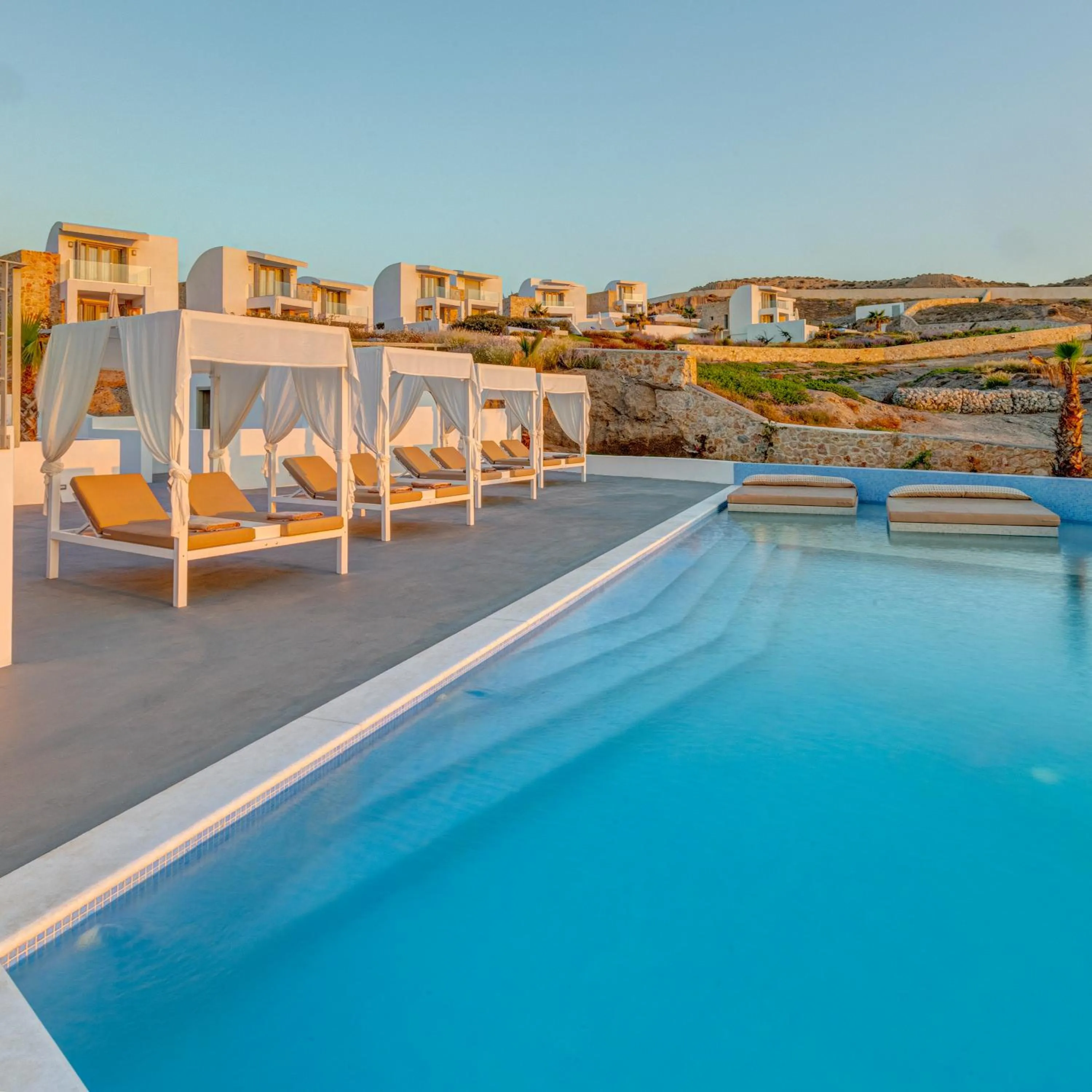 Swimming pool in Desiterra Resort & Spa