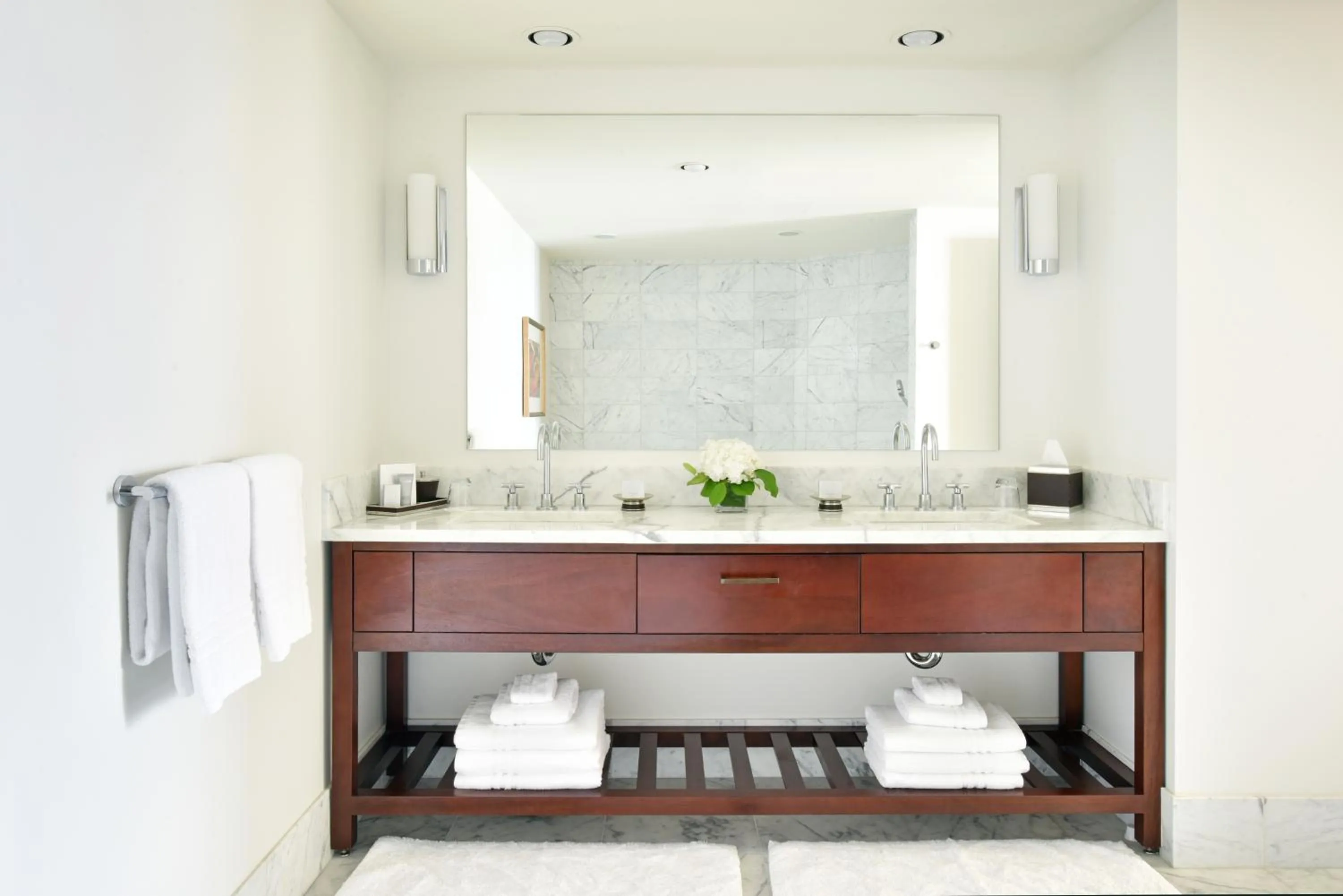 Bathroom in Trump International Hotel Waikiki