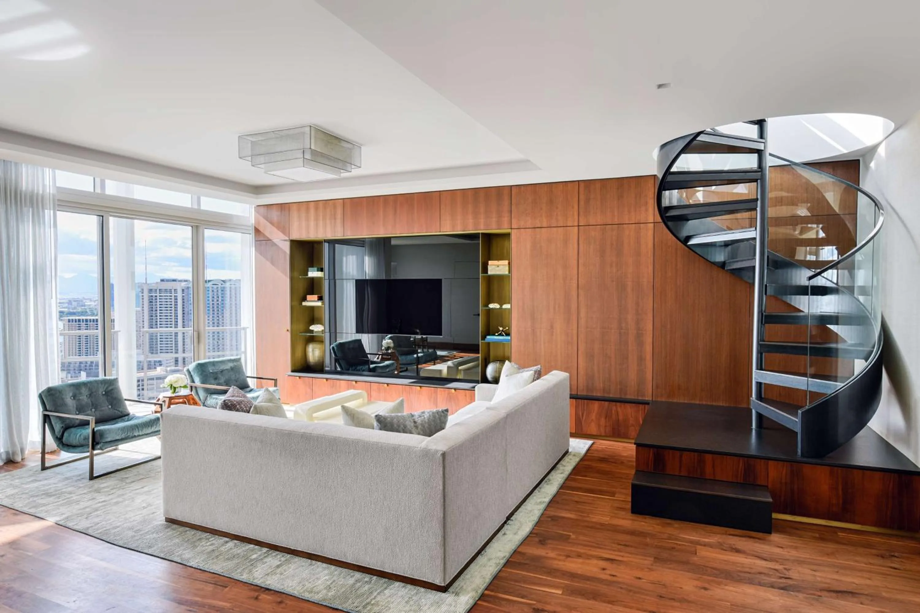 Living room in Trump International Hotel Waikiki