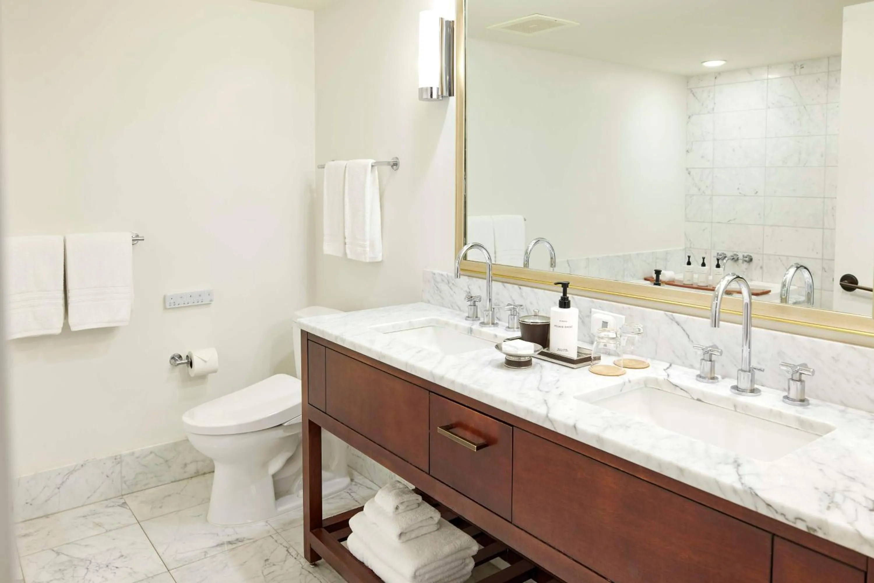 Bathroom in Trump International Hotel Waikiki