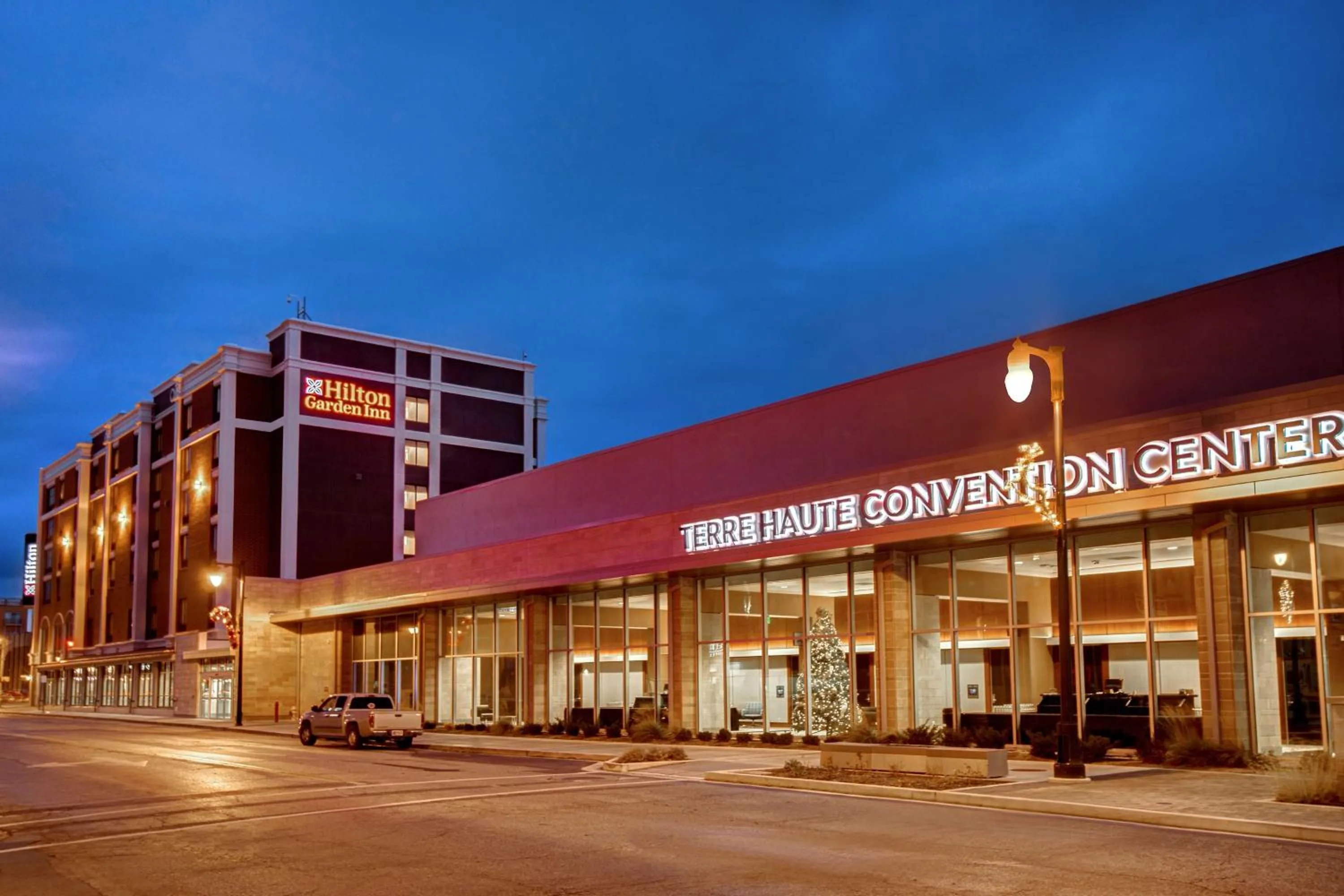 Property building in Hilton Garden Inn Terre Haute