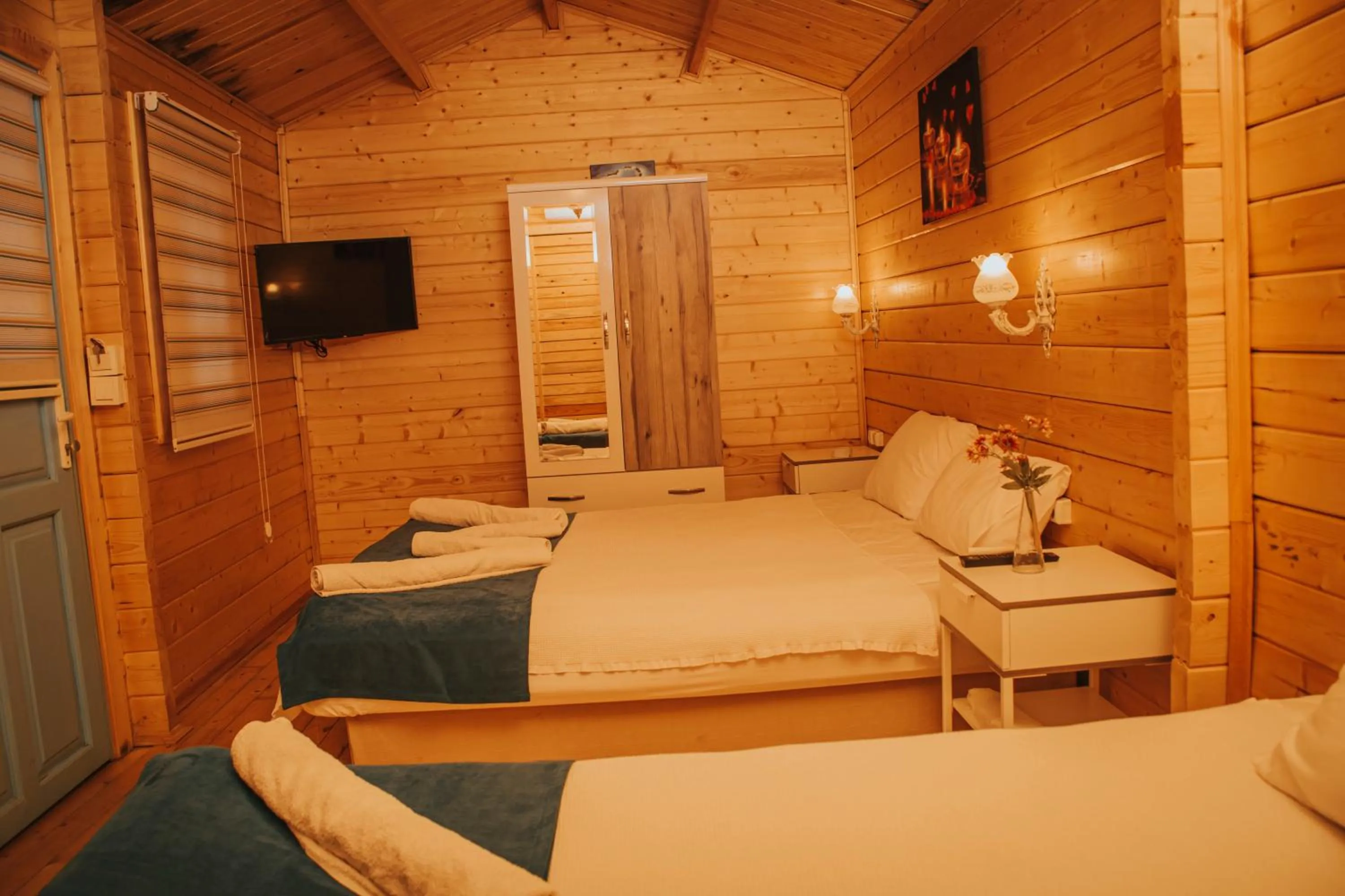 Photo of the whole room, Bed in Pirlanta Butik Hotel