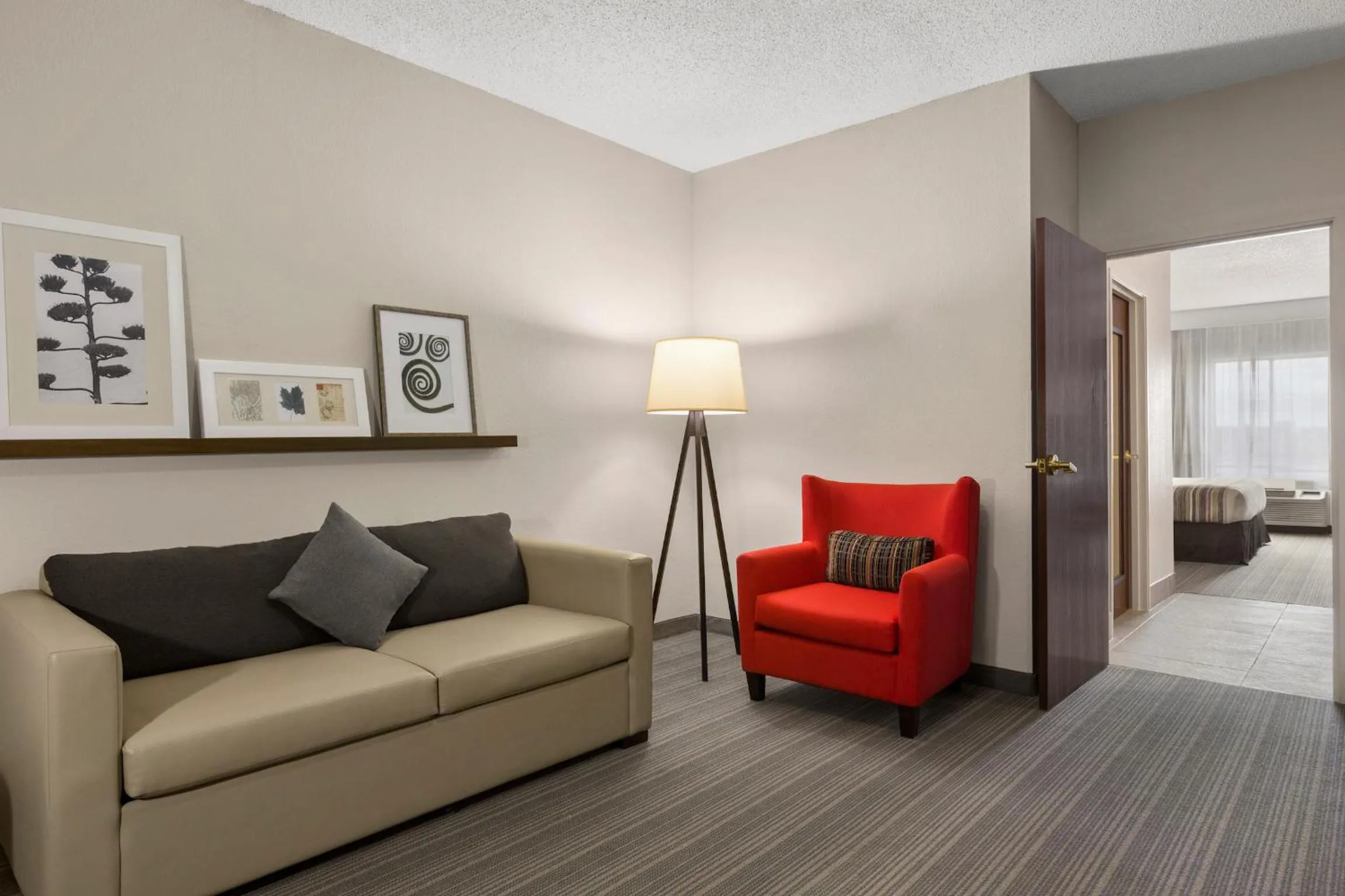 Living room in Country Inn & Suites by Radisson, Austin North Pflugerville , TX