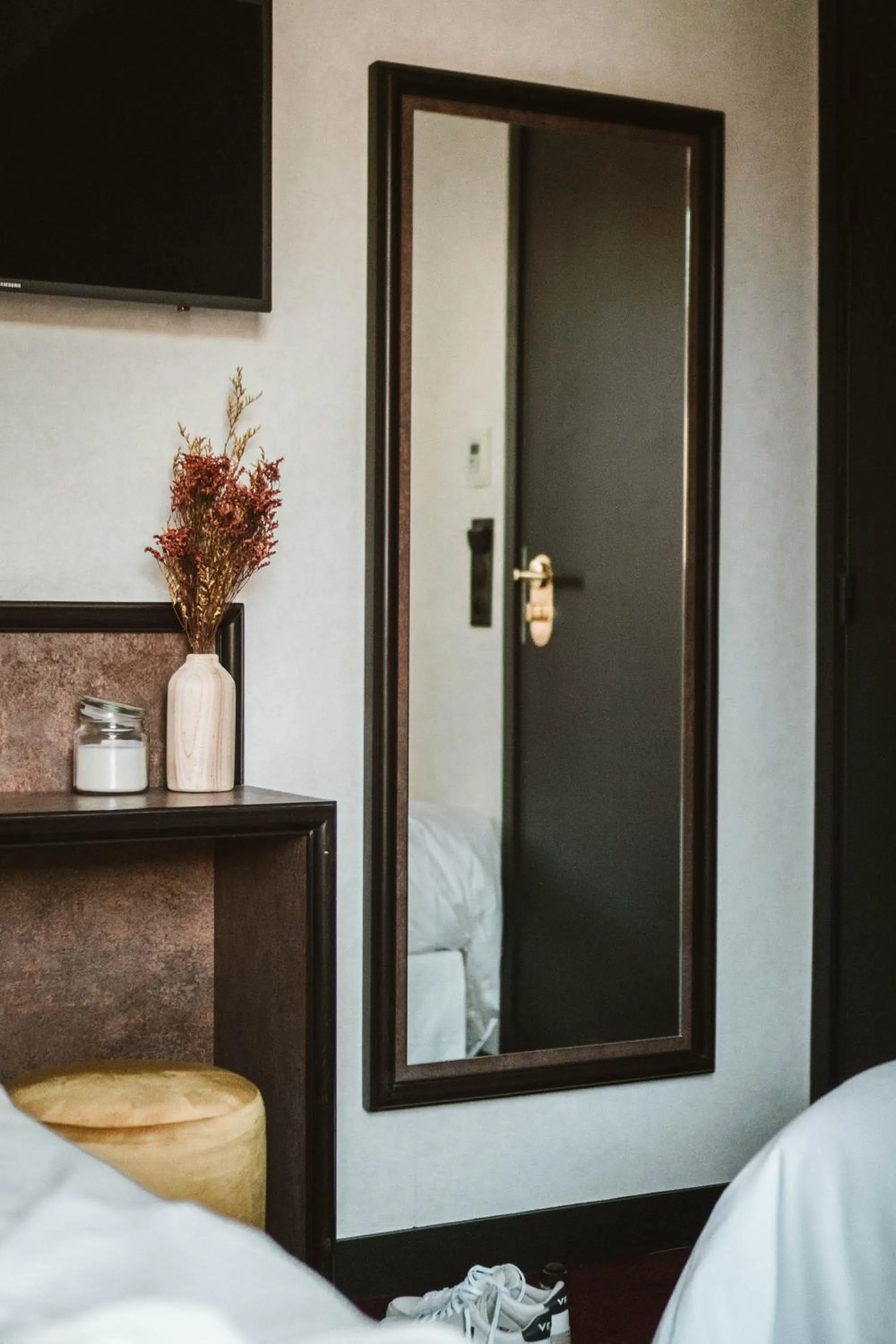 Photo of the whole room, Bed in La Maison Montparnasse