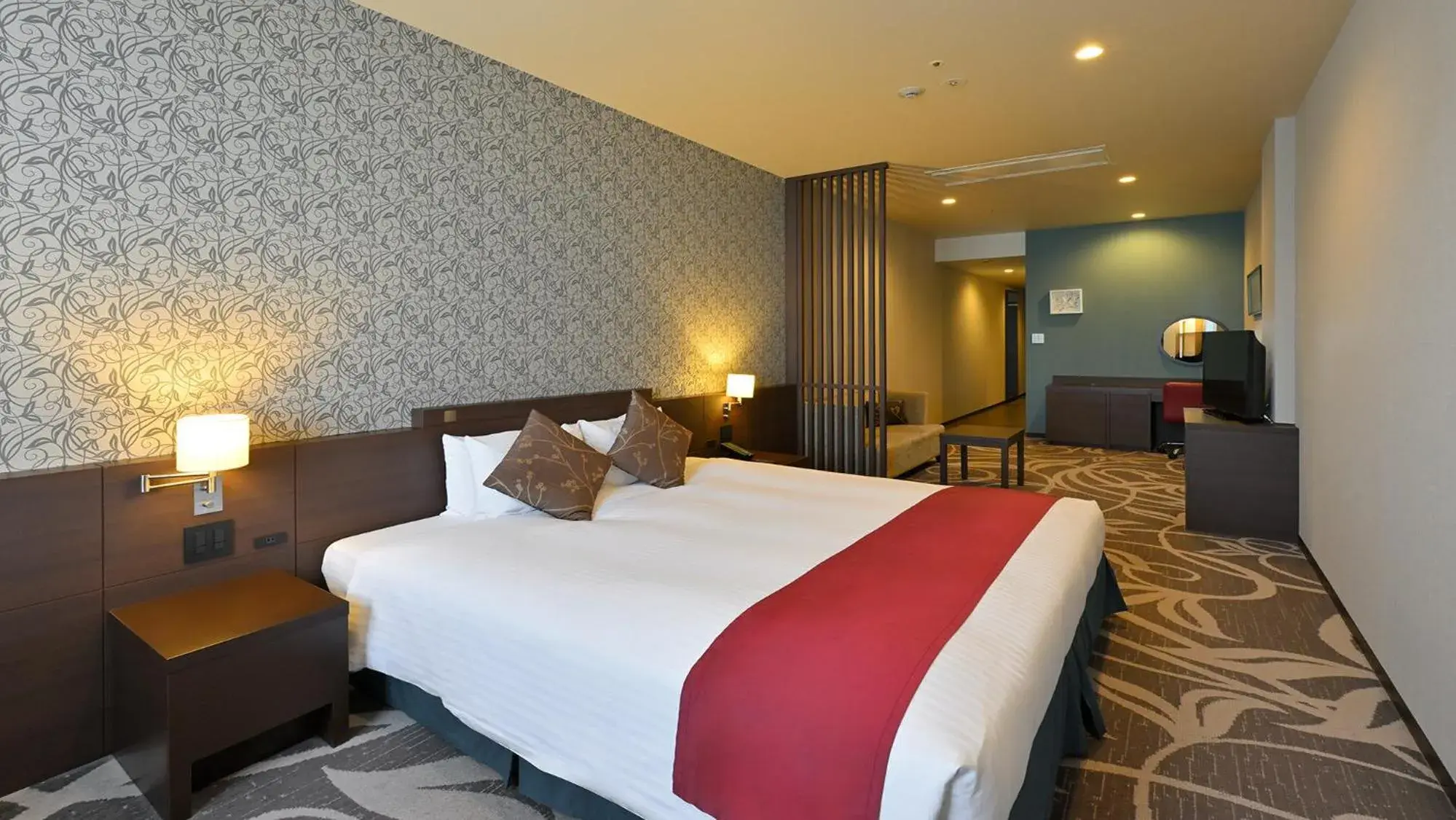 Deluxe Double Room in Quintessa Hotel Osaka Bay Deluxe Double Room in Quintessa Hotel Osaka Bay