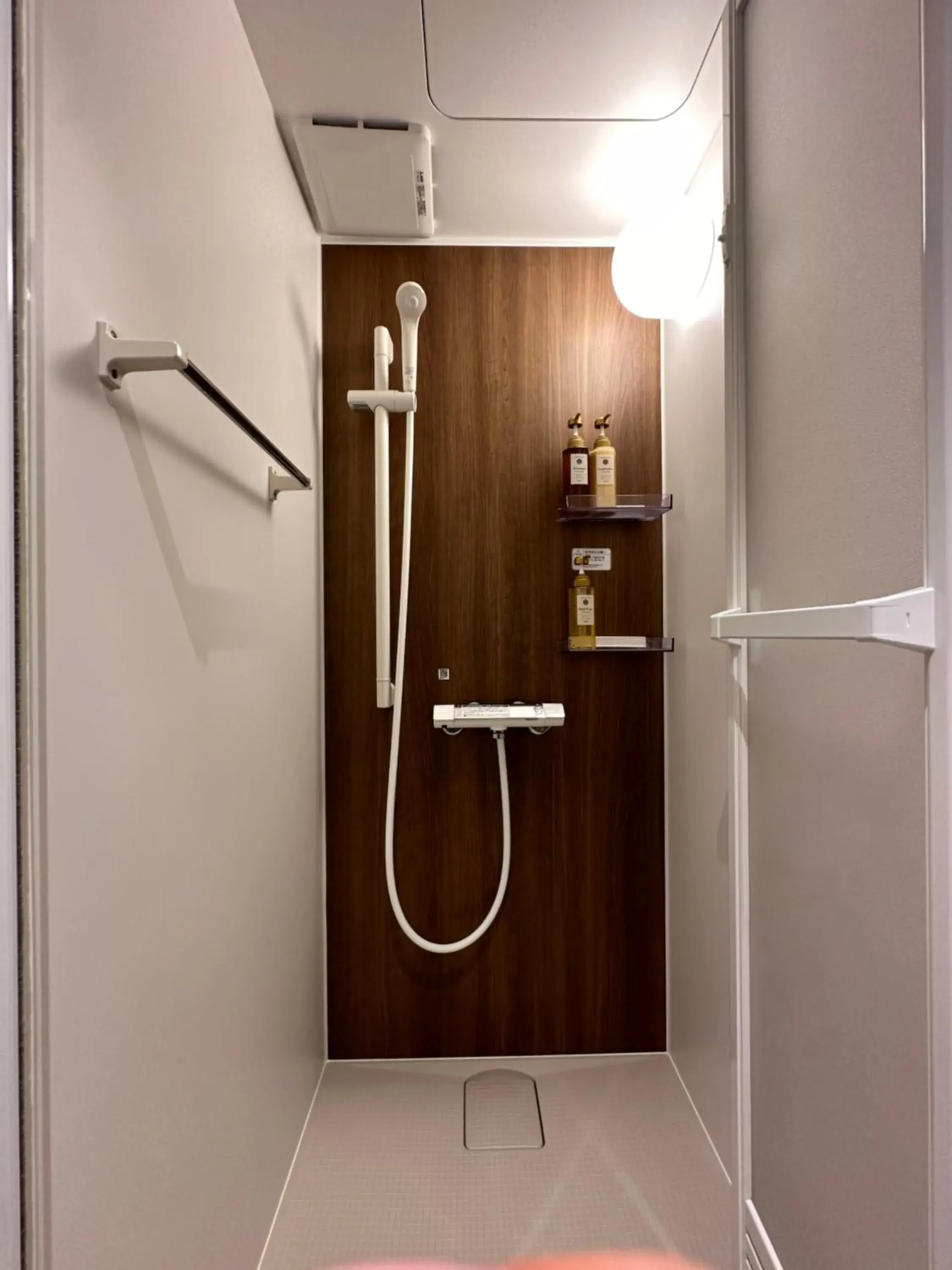 Superior Quadruple Room in Osaka Ebisu Hotel Superior Quadruple Room in Osaka Ebisu Hotel