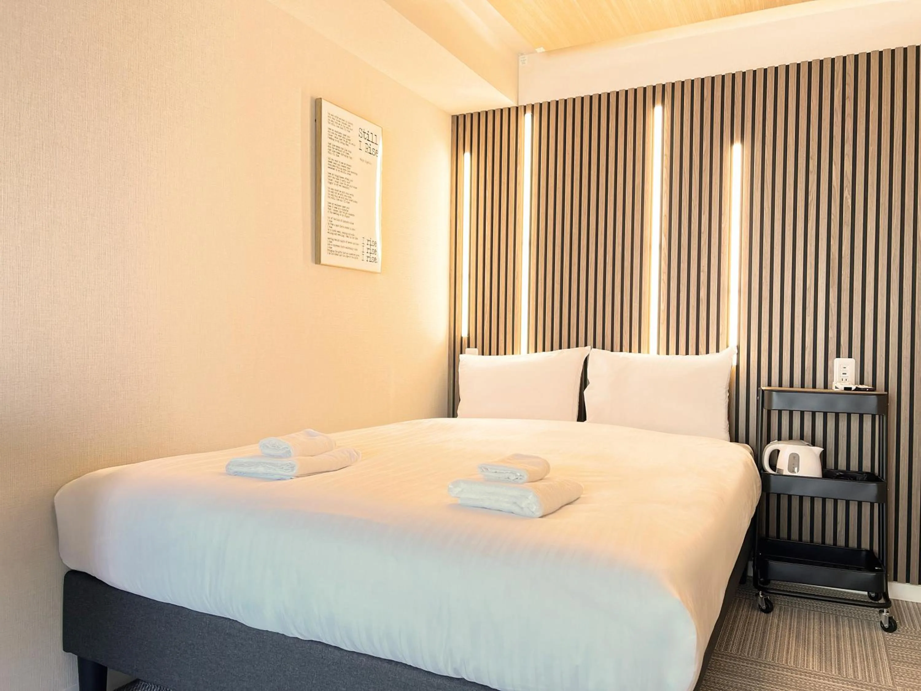 Bed in Osaka Ebisu Hotel