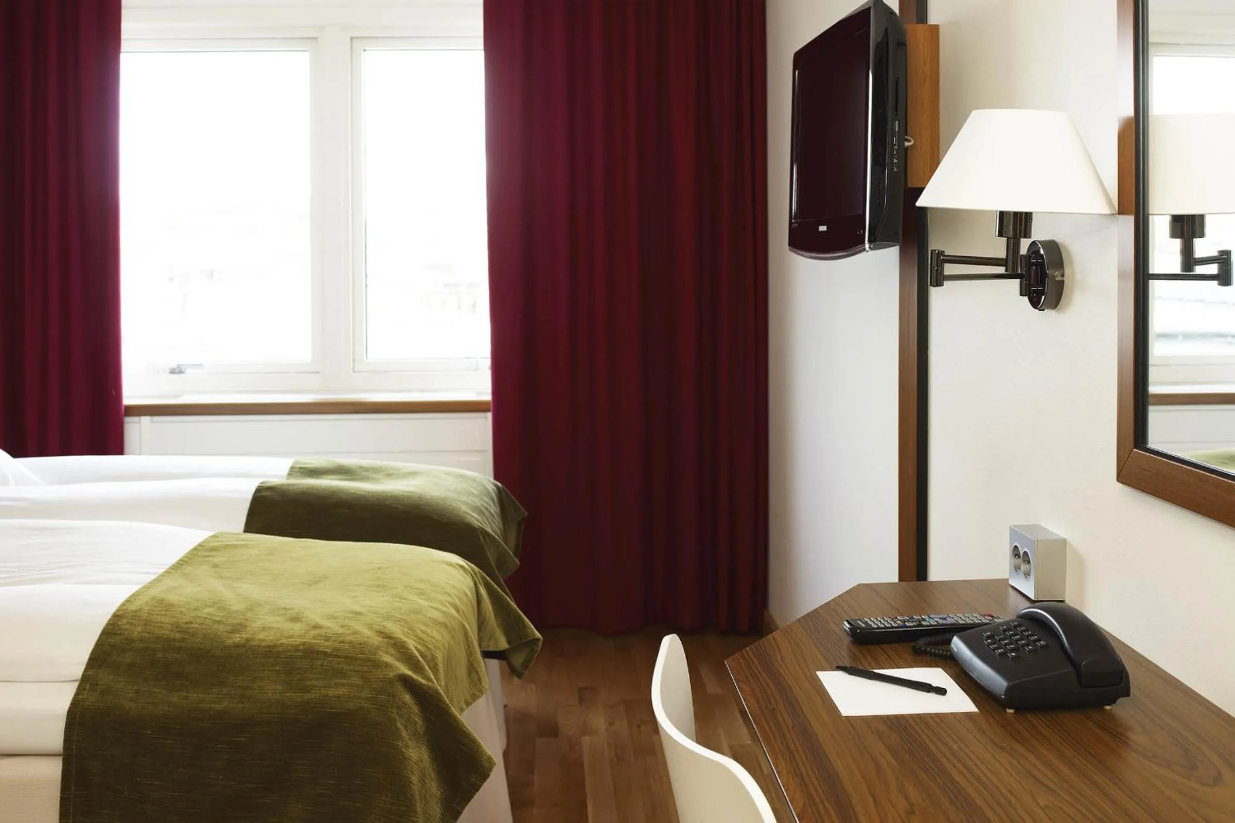 Photo of the whole room in Quality Hotel Grand, Borås