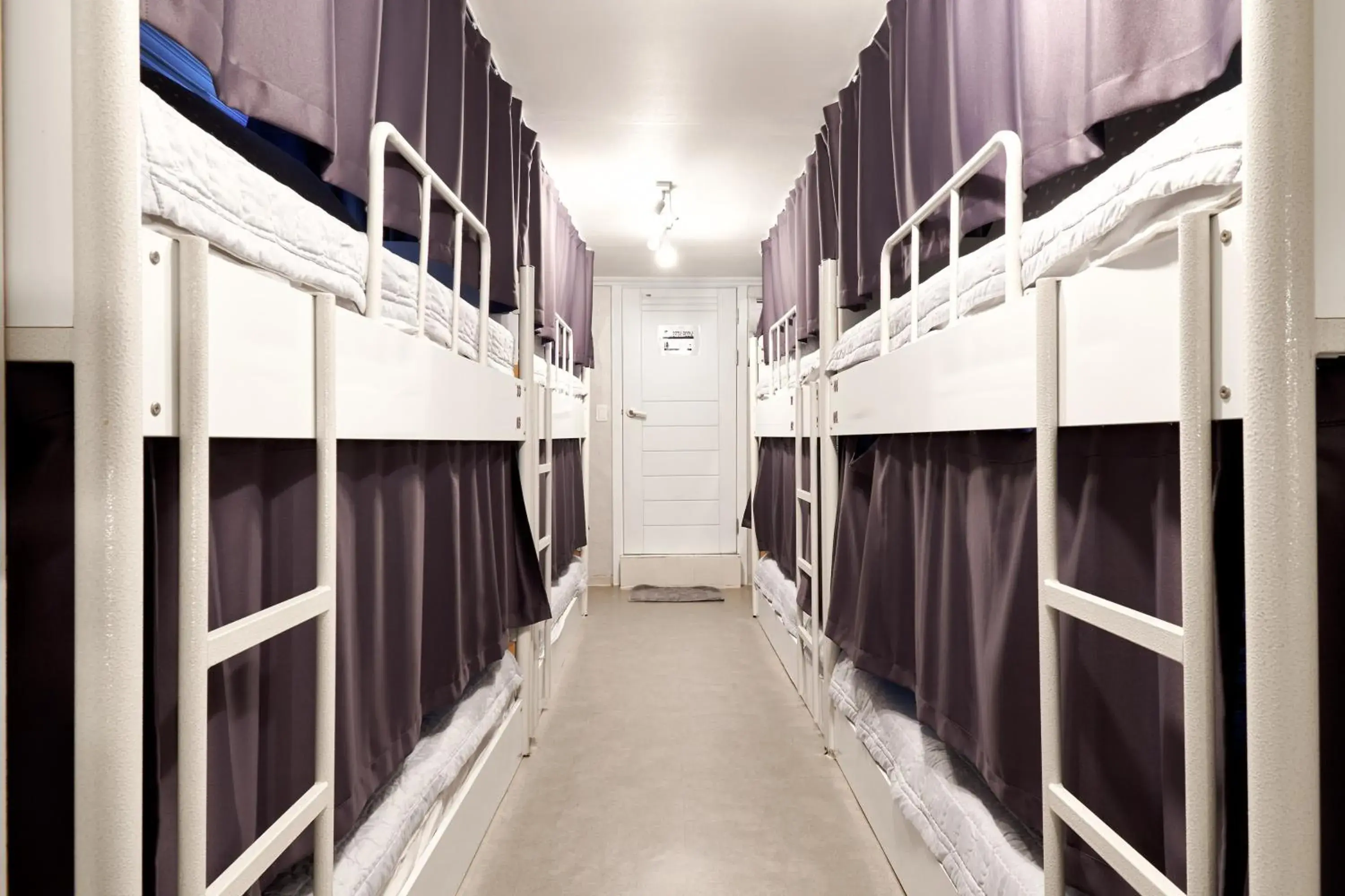 Bed in Male Dormitory Room in Jun Guesthouse Bed in Male Dormitory Room in Jun Guesthouse