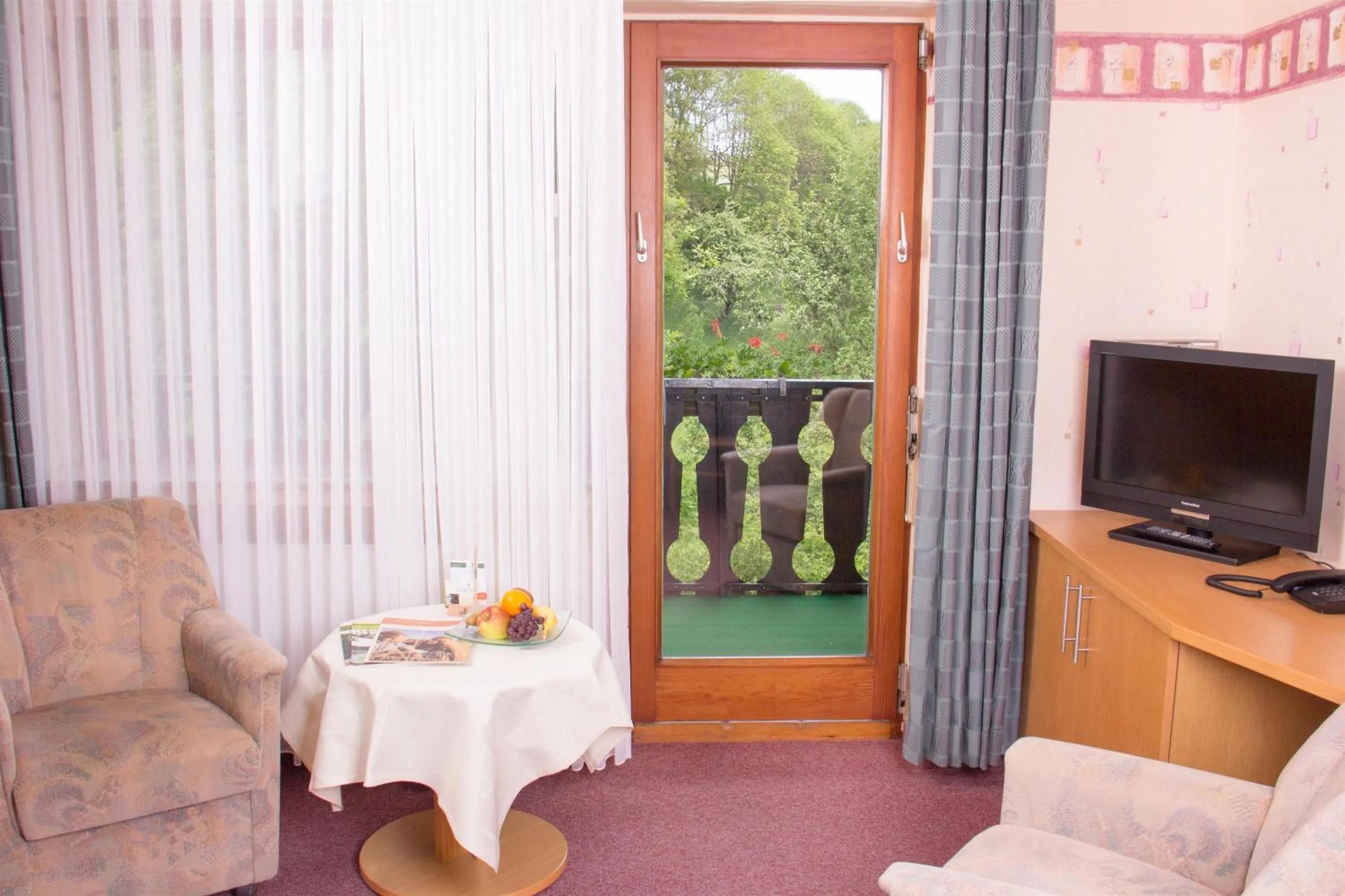 Photo of the whole room in Landidyll Landhaus Liesetal