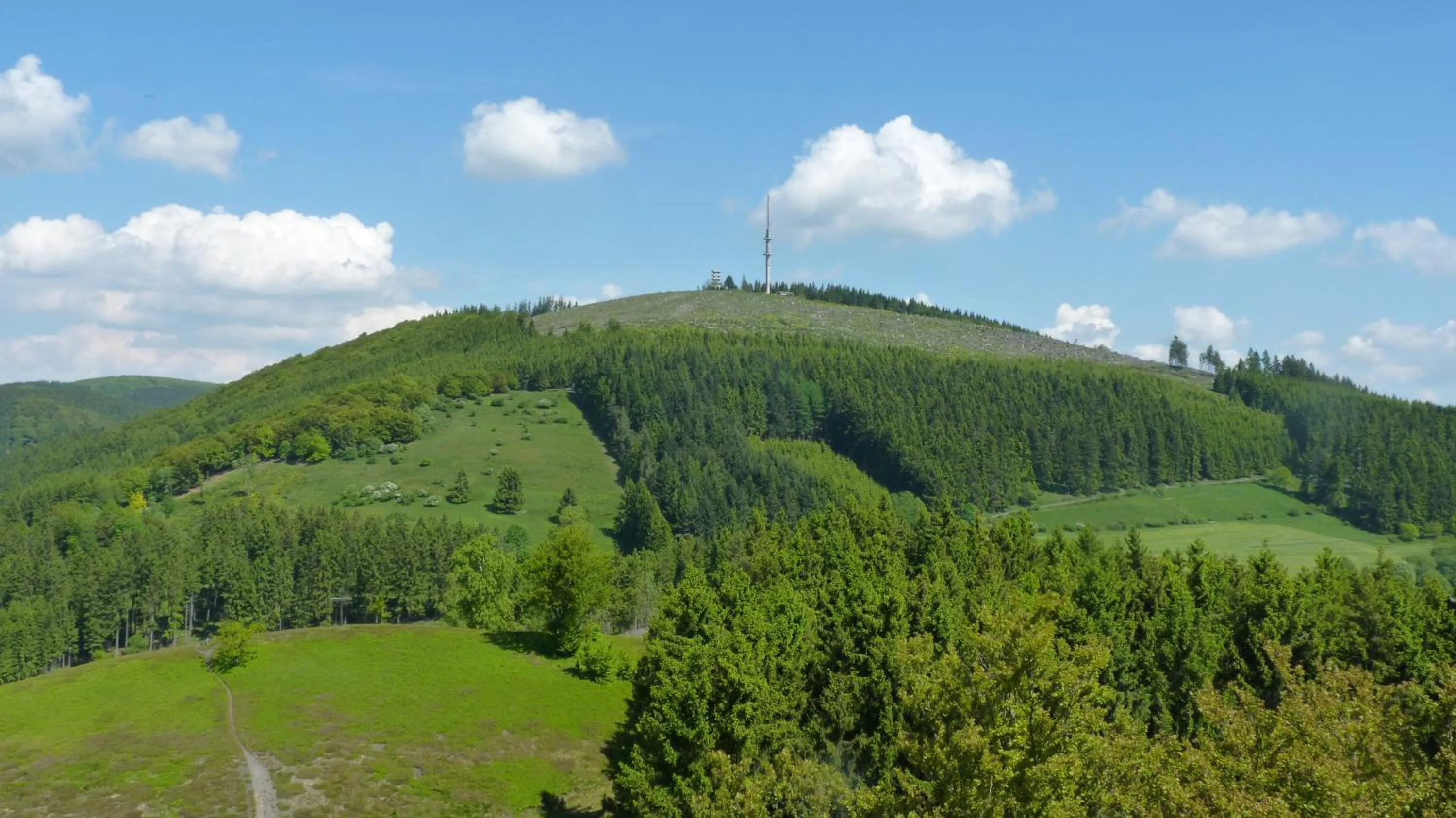 Natural landscape in Landidyll Landhaus Liesetal